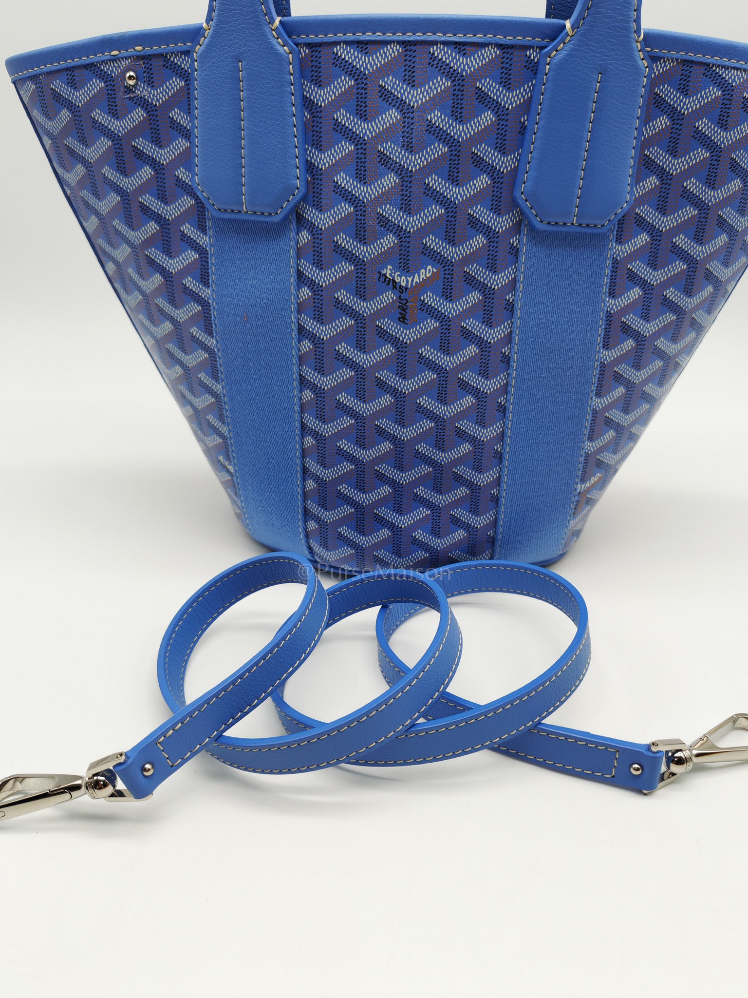 Belharra PM Tote Bag in Iris Goyardine Canvas