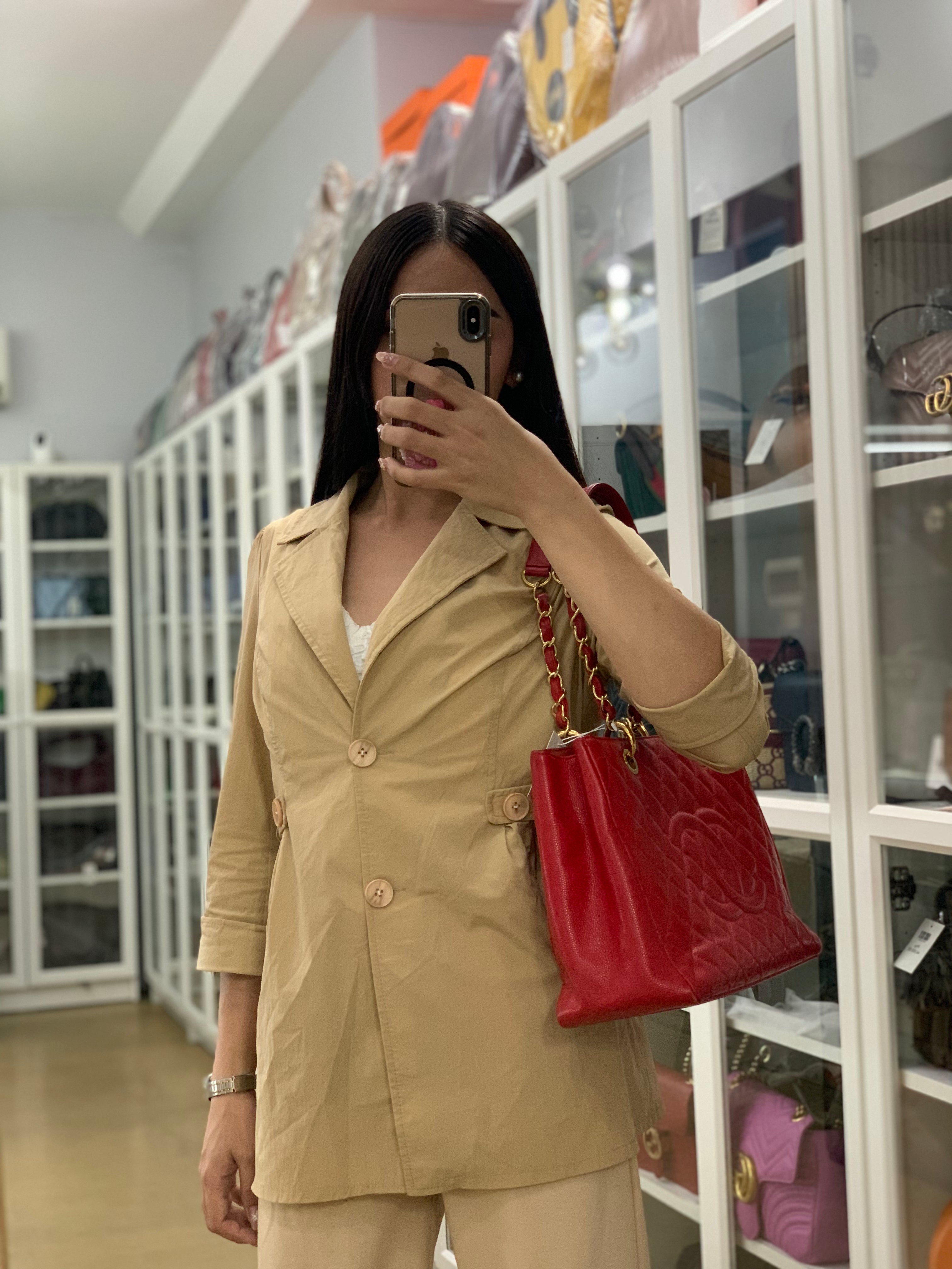 Grand Shopping Tote Bag (GST) in Red Quilted Caviar Leather Gold Hardware Series 18 | Purse Maison Luxury Bags Shop