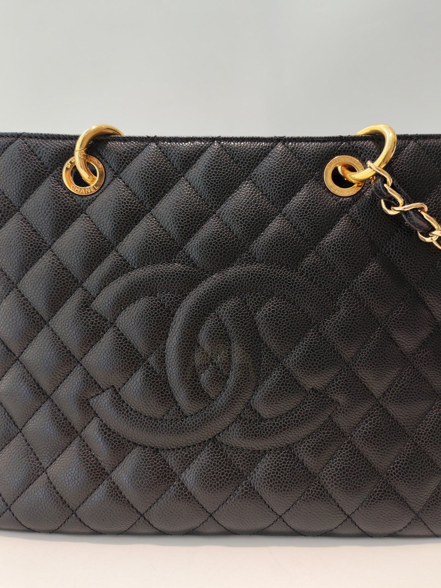 Grand Shopping Tote (GST) in Black Caviar Leather and Gold Hardware Series 19/63 | Purse Maison Luxury Bags Shop