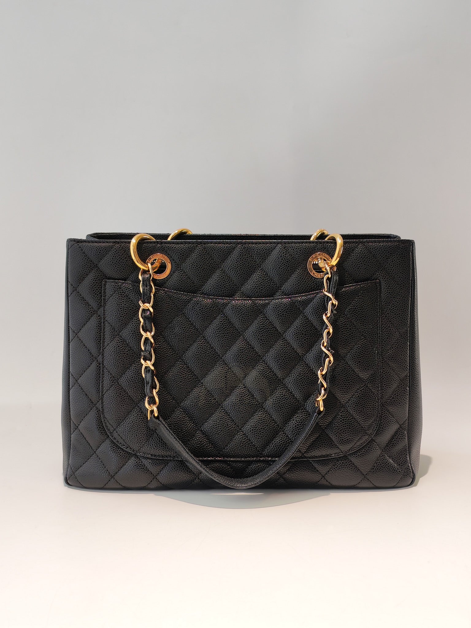 Grand Shopping Tote (GST) in Black Caviar Leather and Gold Hardware Series 19/63 | Purse Maison Luxury Bags Shop