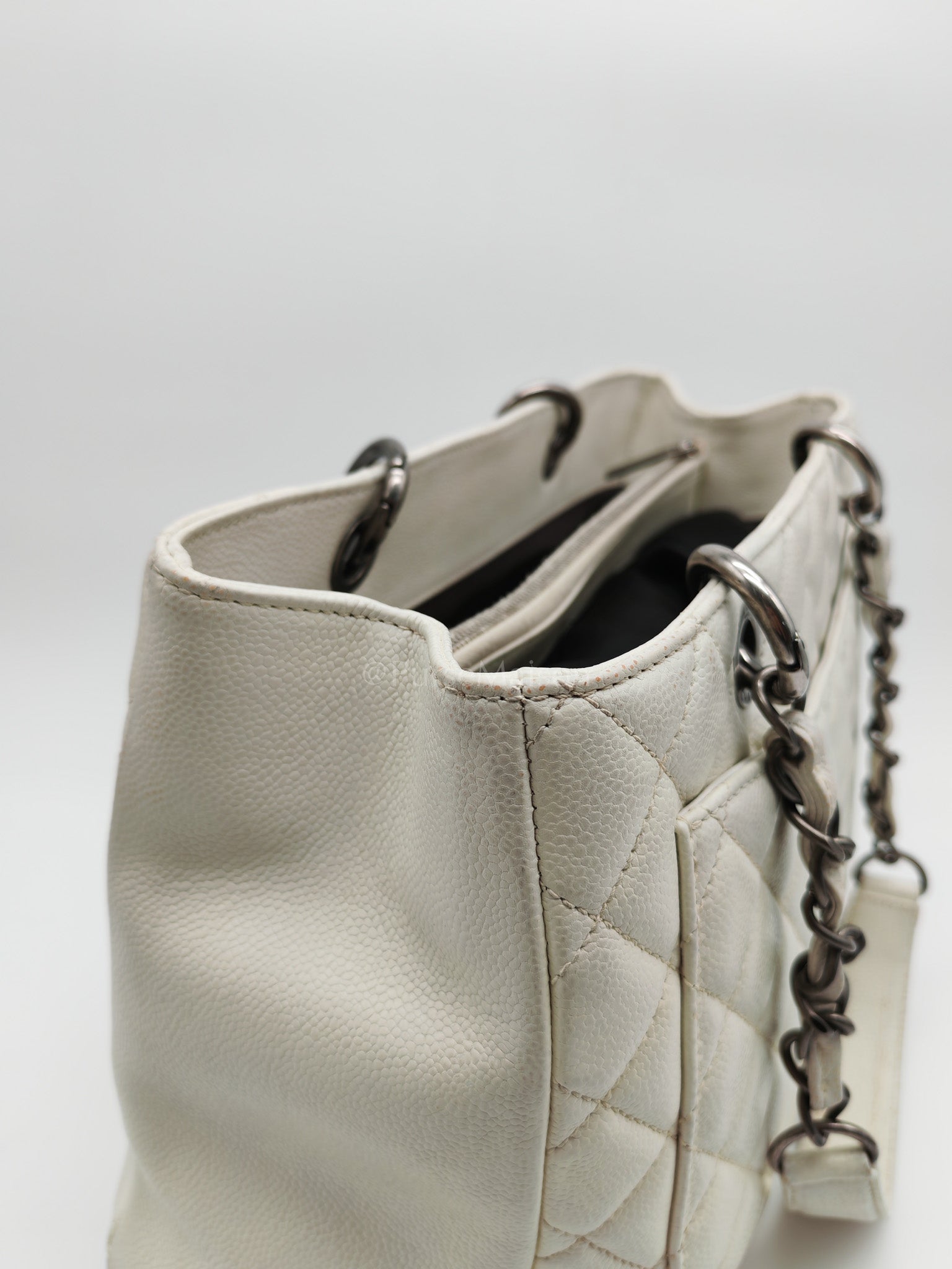 Grand Shopping Tote GST in White Caviar Leather and Ruthenium Hardware Series 13 | Purse Maison Luxury Bags Shop