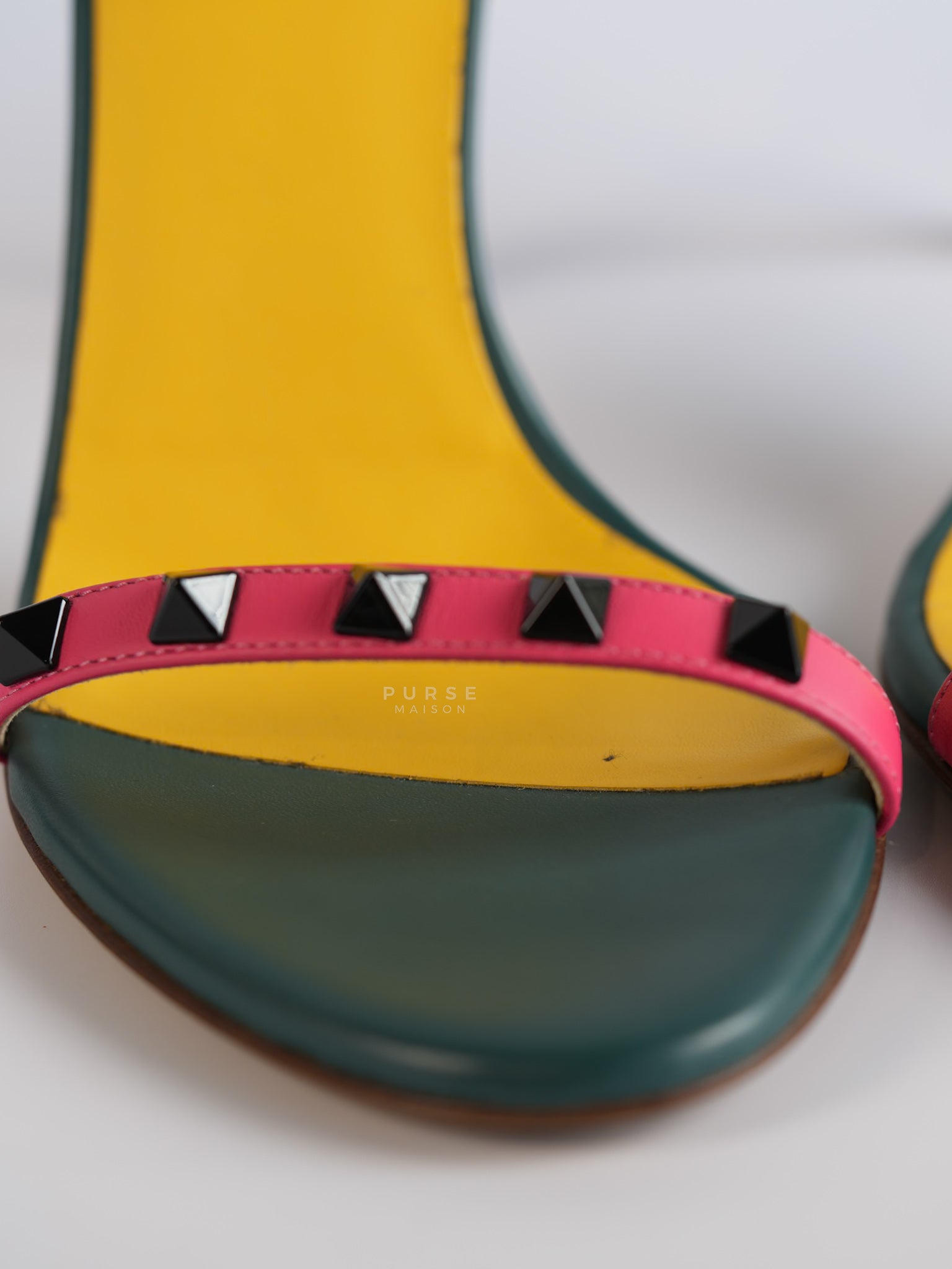 Green Multicolor Leather Rockstud Open Toe Sandals Size 38 EU | Purse Maison Luxury Bags Shop