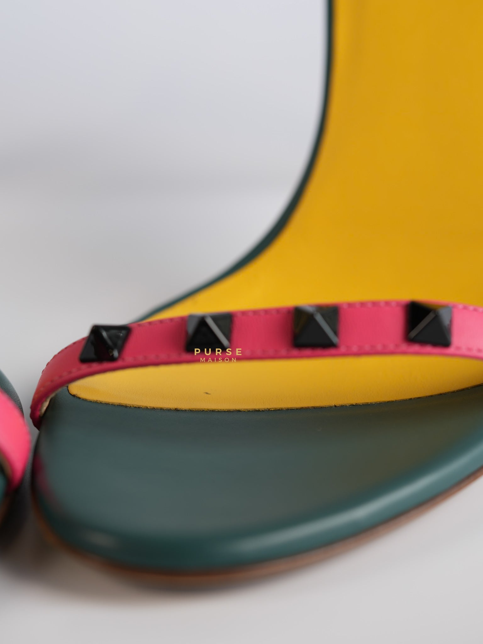 Green Multicolor Leather Rockstud Open Toe Sandals Size 38 EU | Purse Maison Luxury Bags Shop