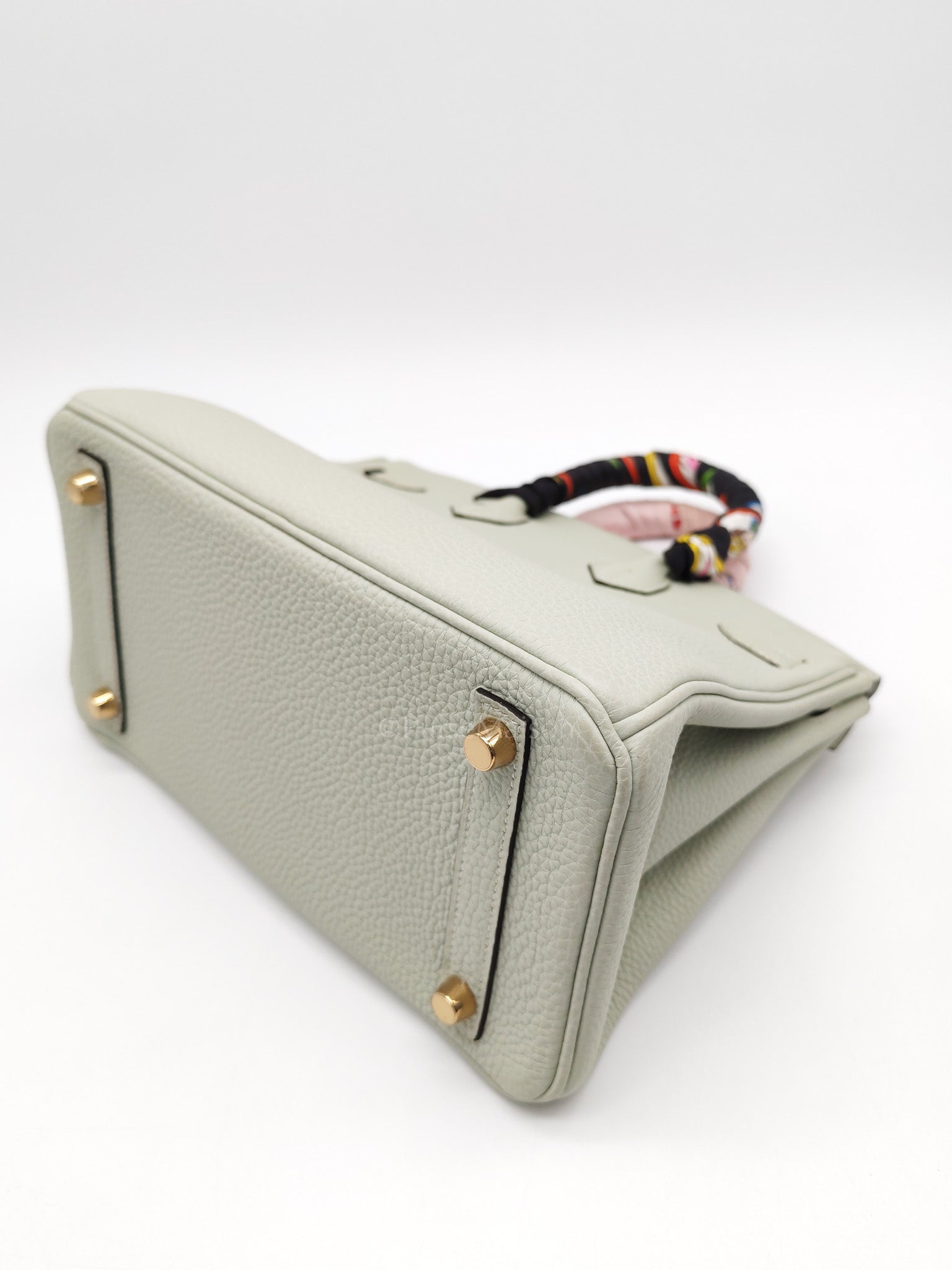 Birkin 25 Retourne in Gris Neve Togo Leather & Gold Hardware Stamp B(2023) with Free Twilly