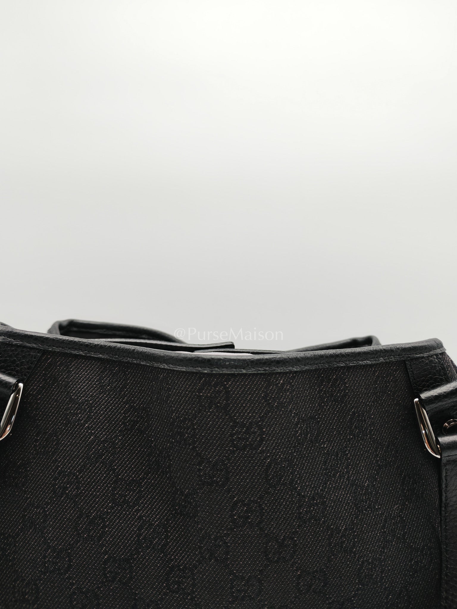 Gucci Abbey D-Ring Shoulder Bag in Black GG Supreme Denim Canvas | Purse Maison Luxury Bags Shop