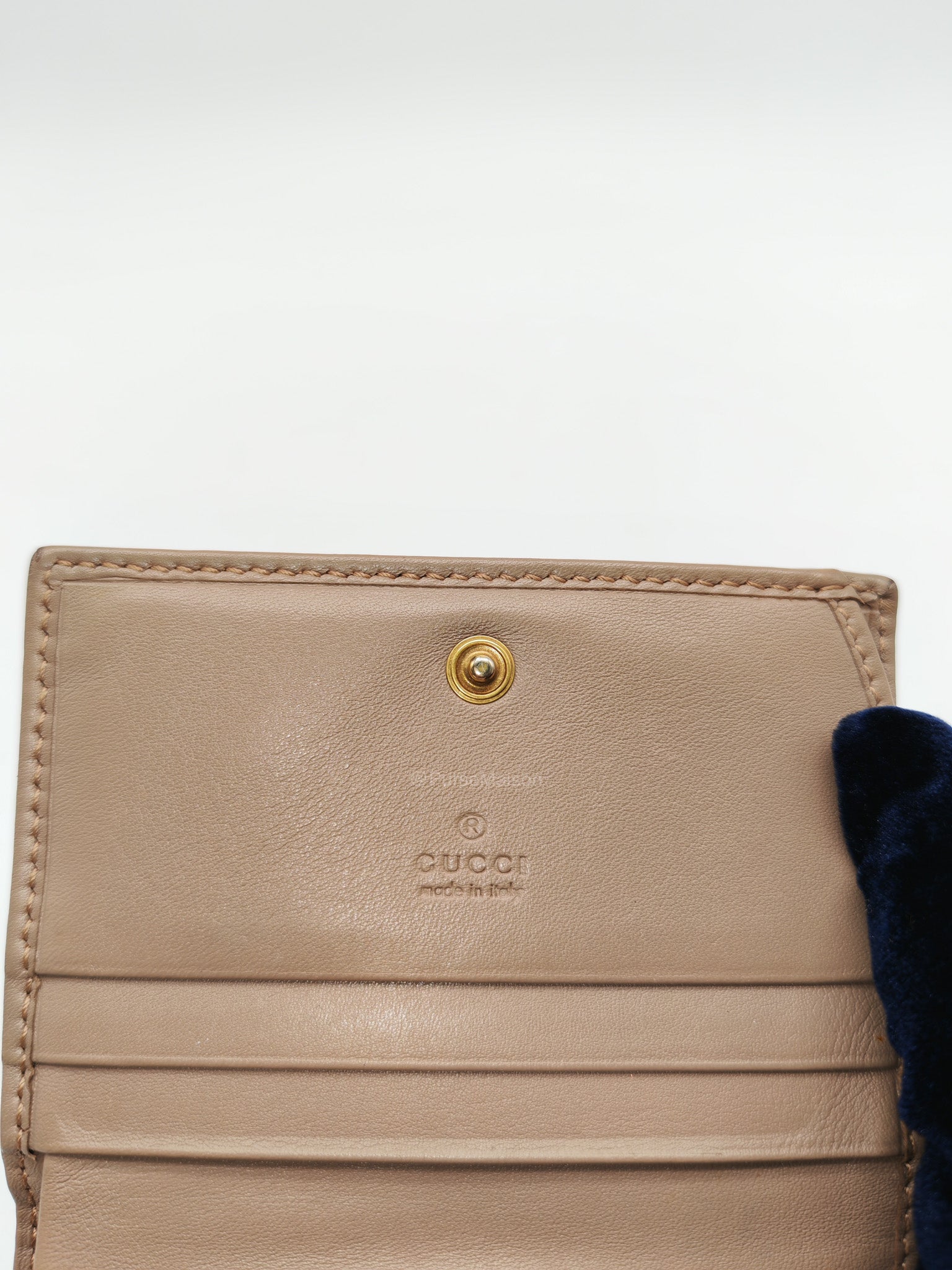Gucci GG Marmont Bifold Wallet in Dusty Rose Calfskin Leather | Purse Maison Luxury Bags Shop