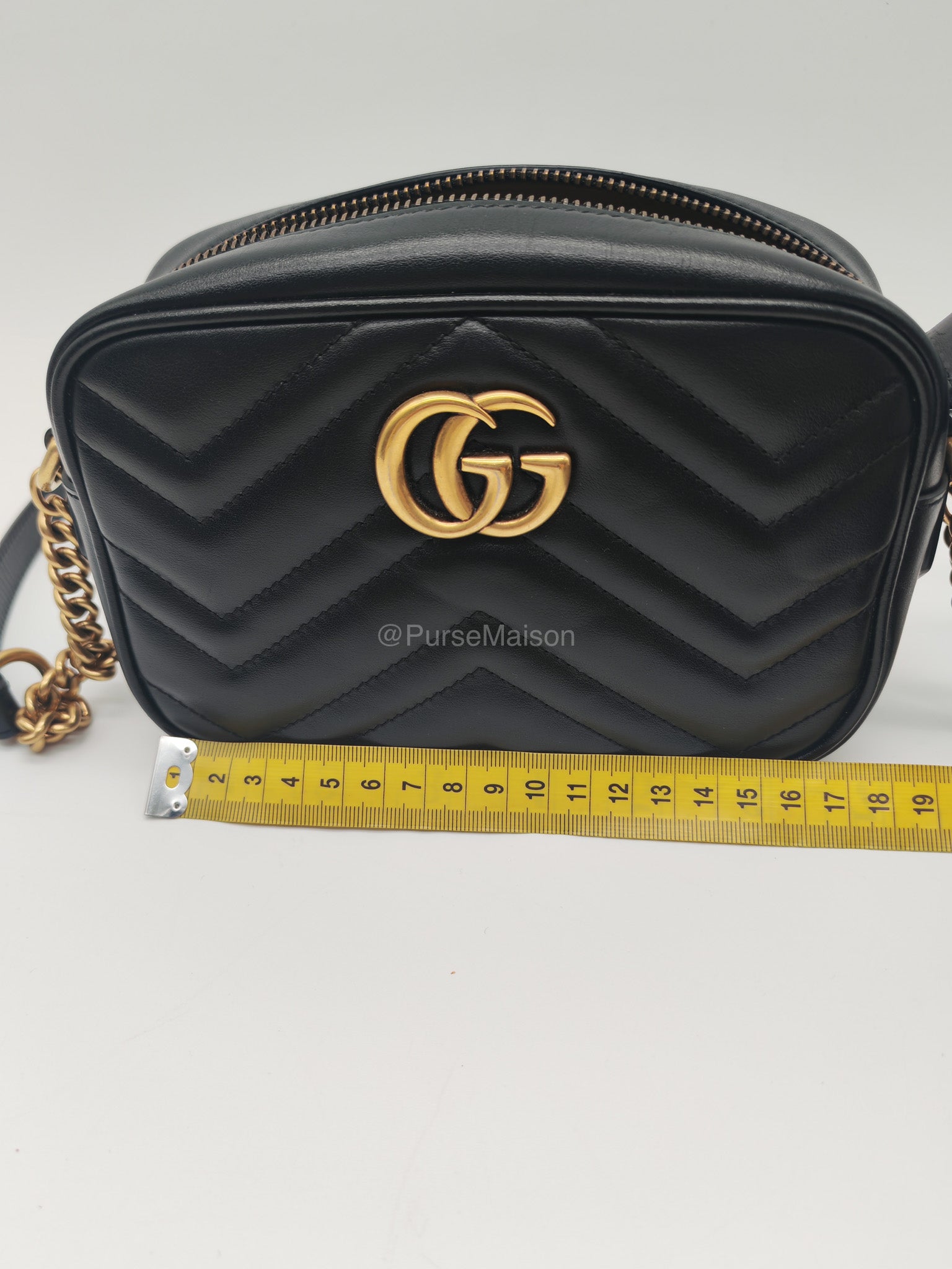 Gucci GG Marmont Camera Bag in Matelasse Leather Crossbody Bag | Purse Maison Luxury Bags Shop