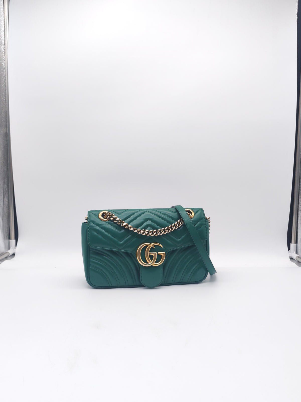 GUCCI GG MARMONT SMALL GREEN 443497 493075 | Purse Maison Luxury Bags Shop