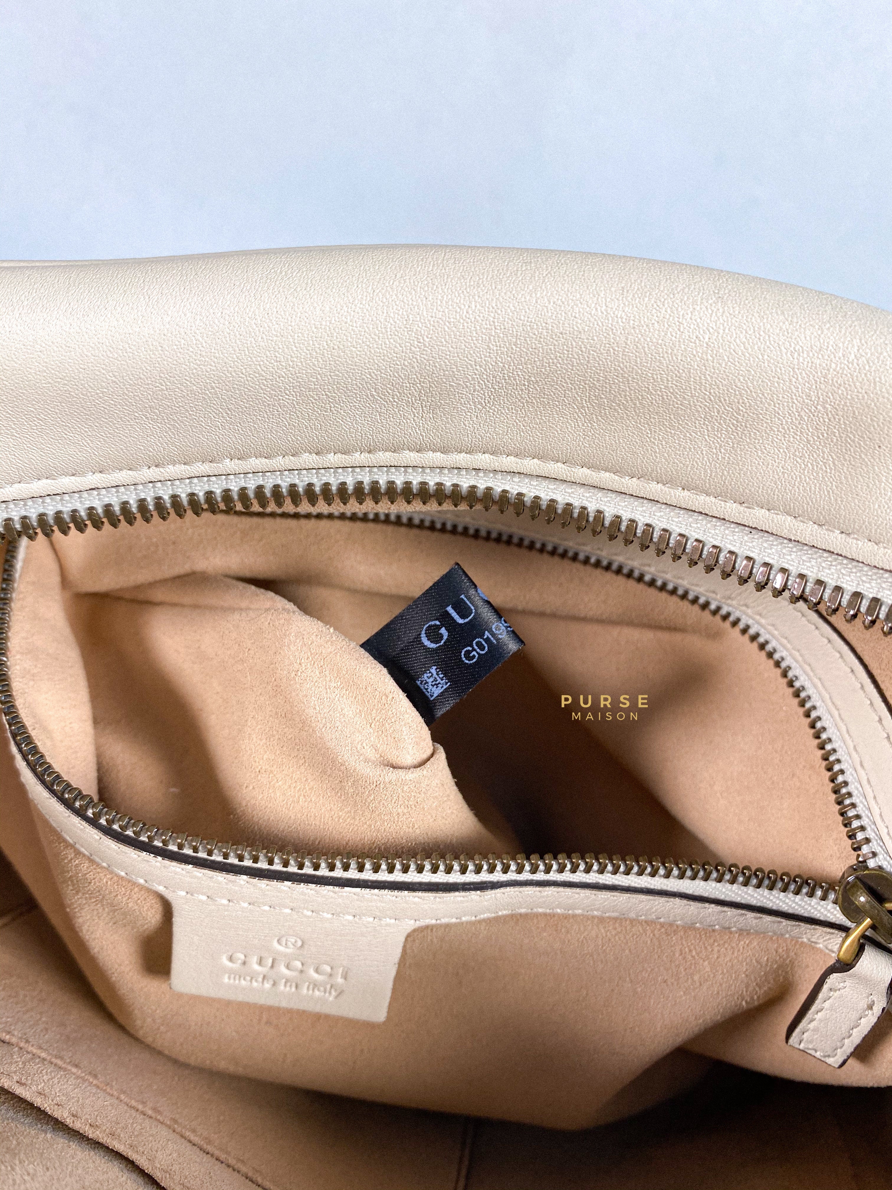 Gucci GG Marmont White Camera Medium Bag | Purse Maison Luxury Bags Shop