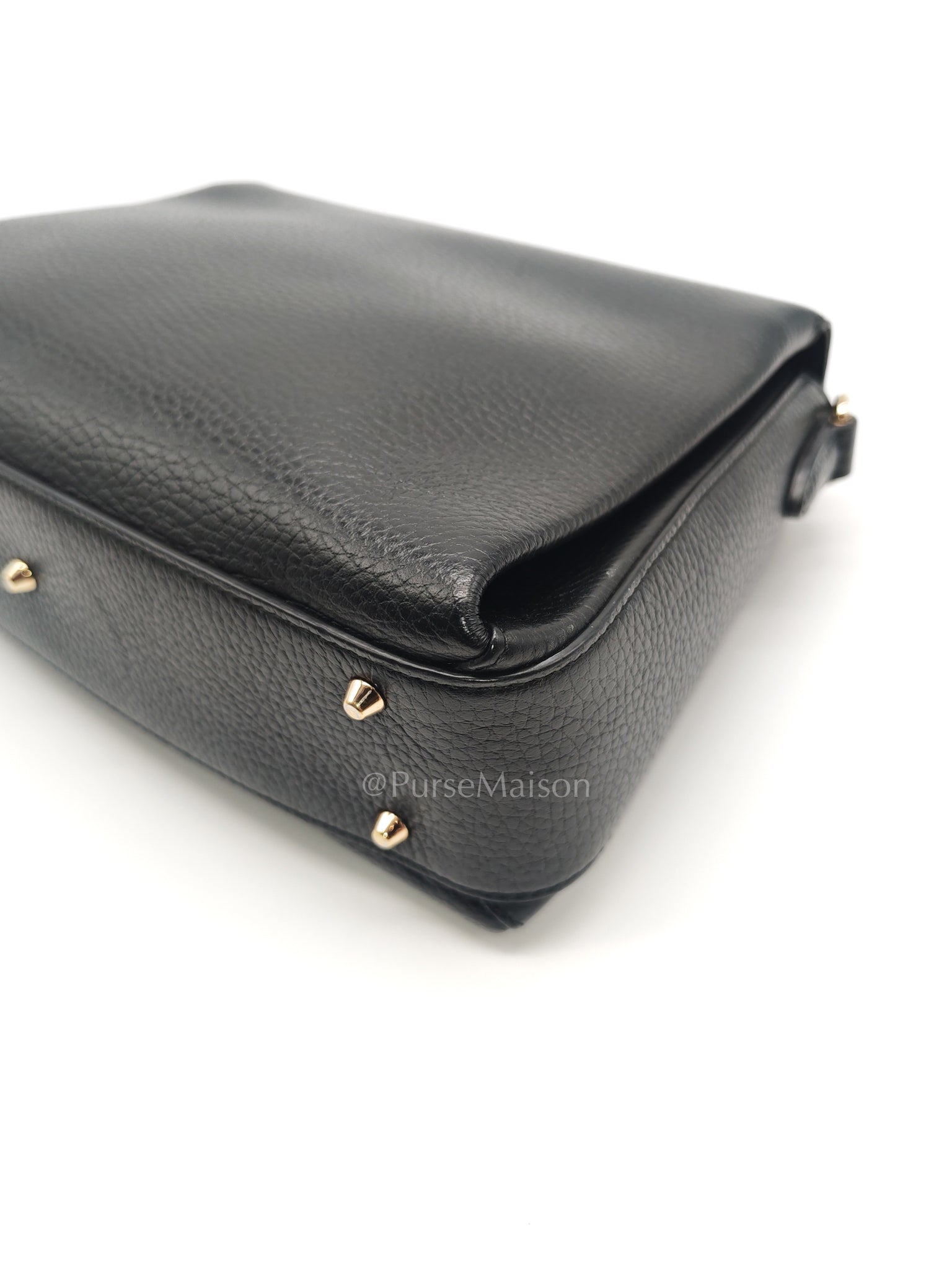 Gucci Interlocking Top Handle Shoulder Bag Black Pebbled Leather in Gold Hardware | Purse Maison Luxury Bags Shop