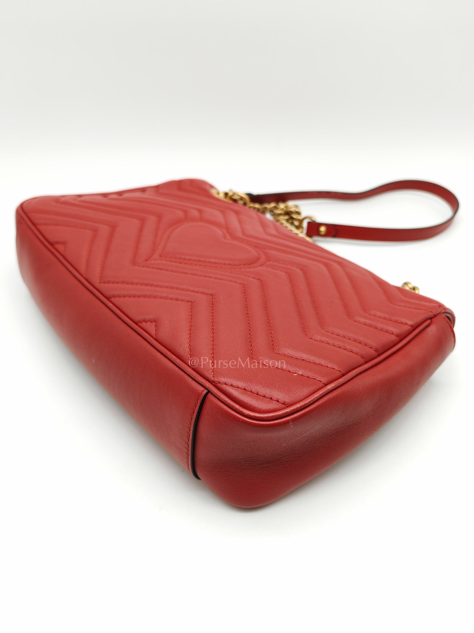 Marmont Medium in Hibiscus Red Calfskin Leather Shoulder Bag | Purse Maison Luxury Bags Shop