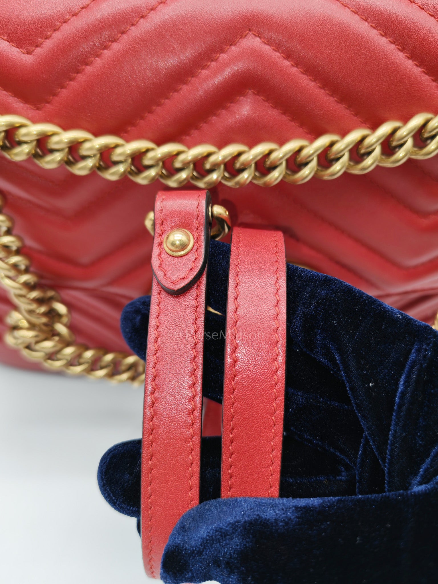 Marmont Medium in Hibiscus Red Calfskin Leather Shoulder Bag | Purse Maison Luxury Bags Shop