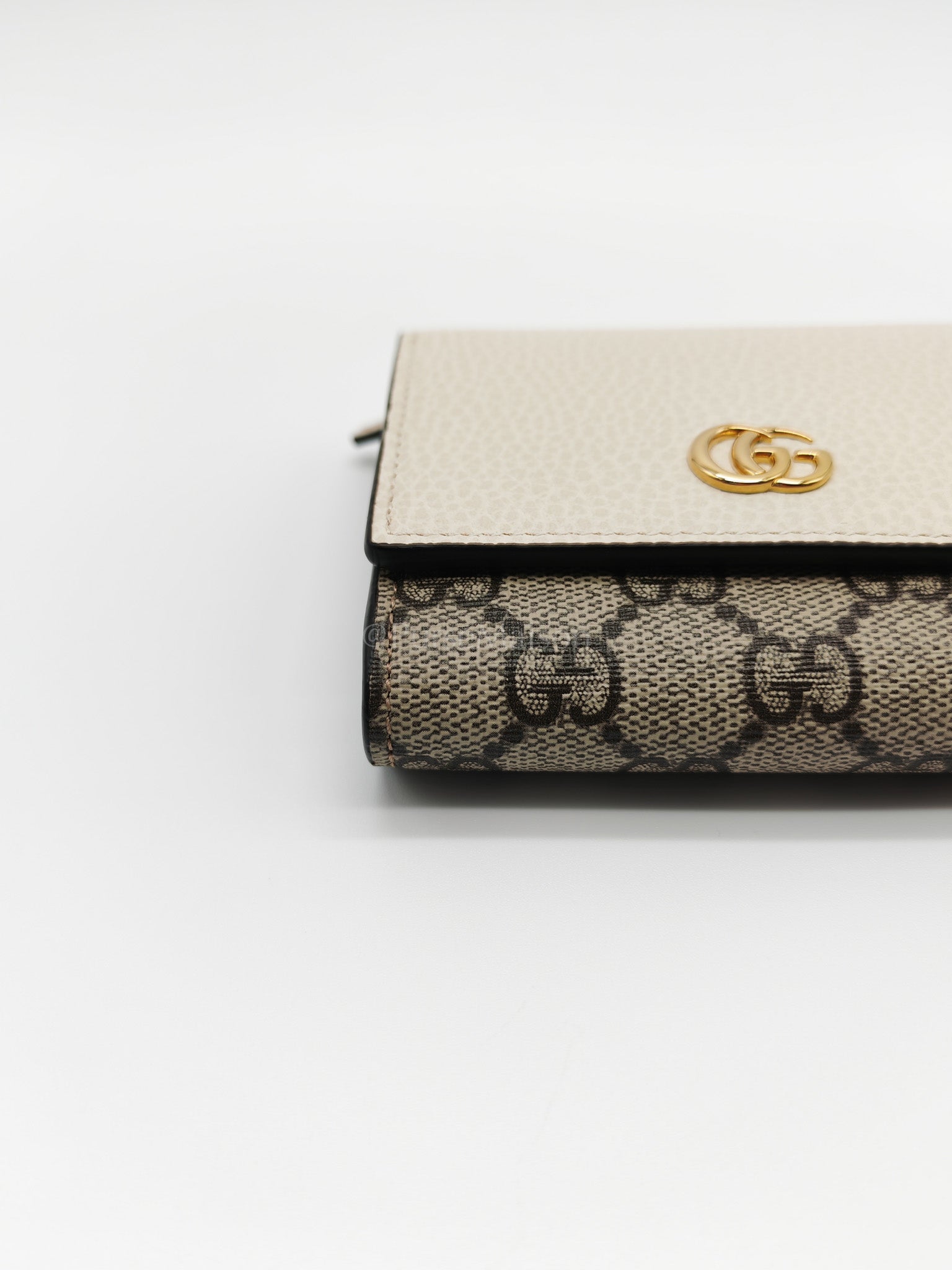 Marmont Wallet Bi-color GG Supreme Canvas | Purse Maison Luxury Bags Shop