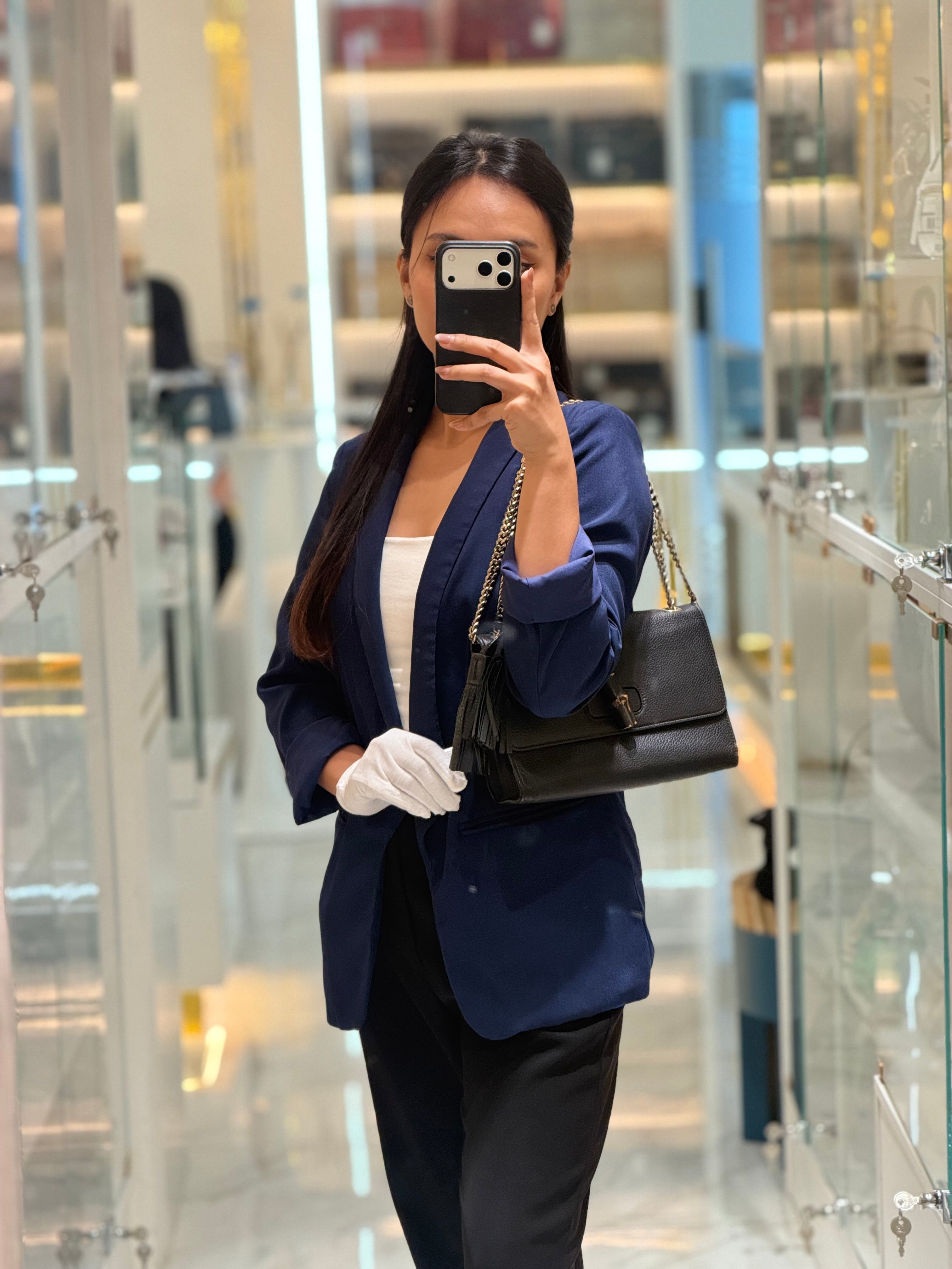 Gucci Miss Bamboo Shoulder Bag in Black Grained Leather | Purse Maison Luxury Bags Shop