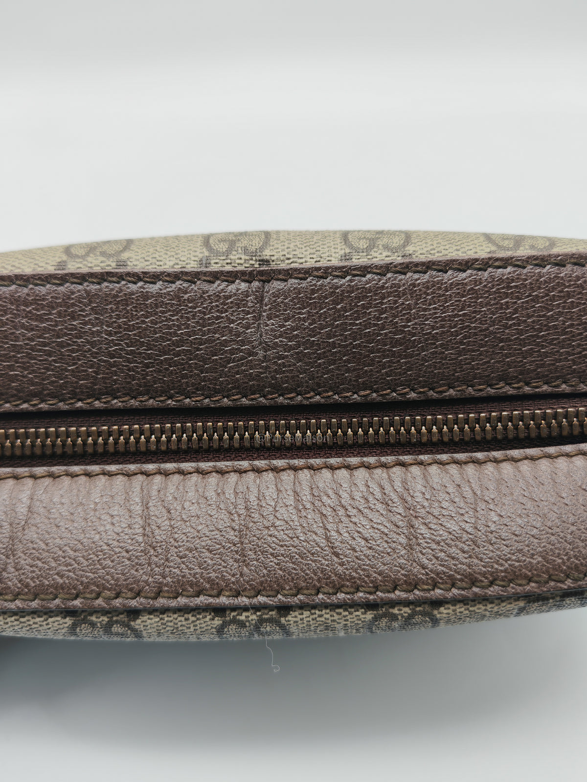 Gucci New Vintage Camera Bag in Brown Coated Monogram Pattern GG Supreme Canvas | Purse Maison Luxury Bags Shop