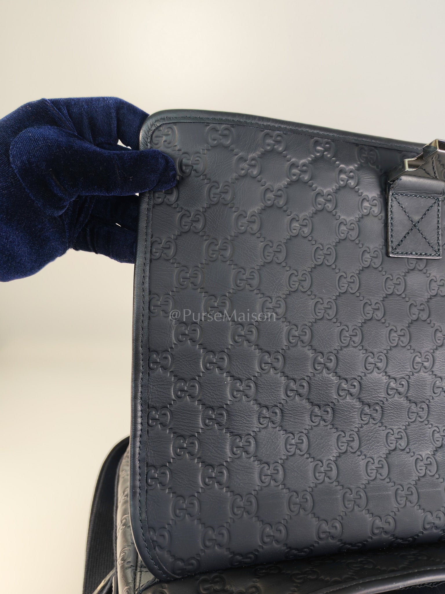 Guccissima Soft Rubber Black Large Messenger Bag | Purse Maison Luxury Bags Shop