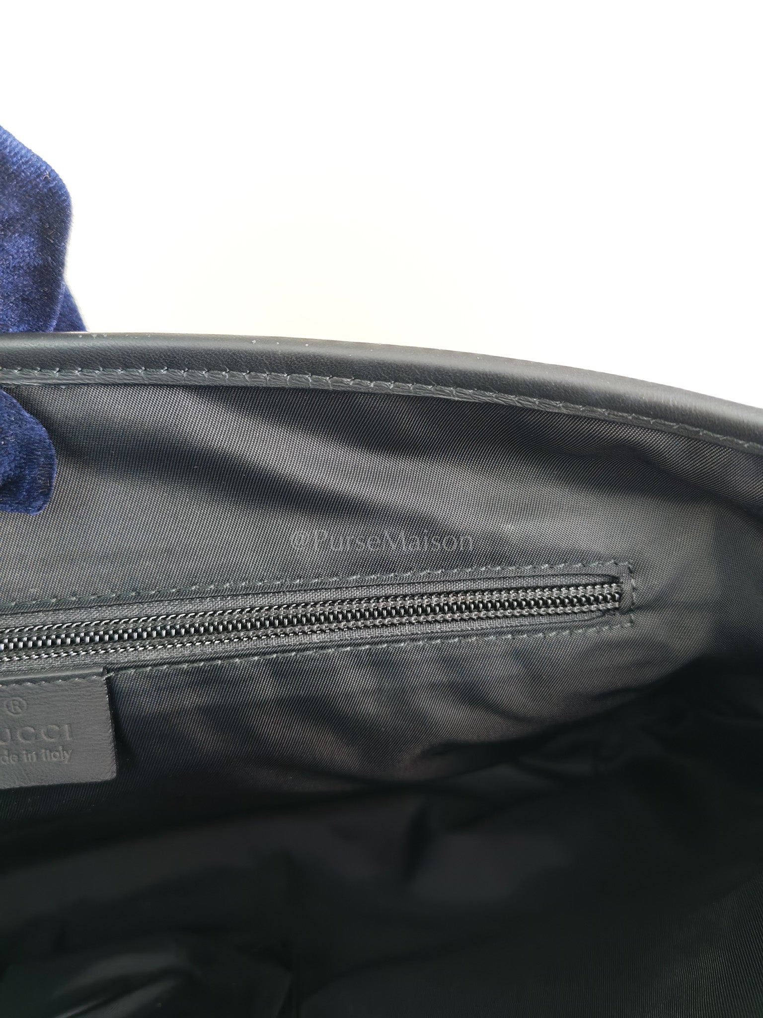 Guccissima Soft Rubber Black Large Messenger Bag | Purse Maison Luxury Bags Shop