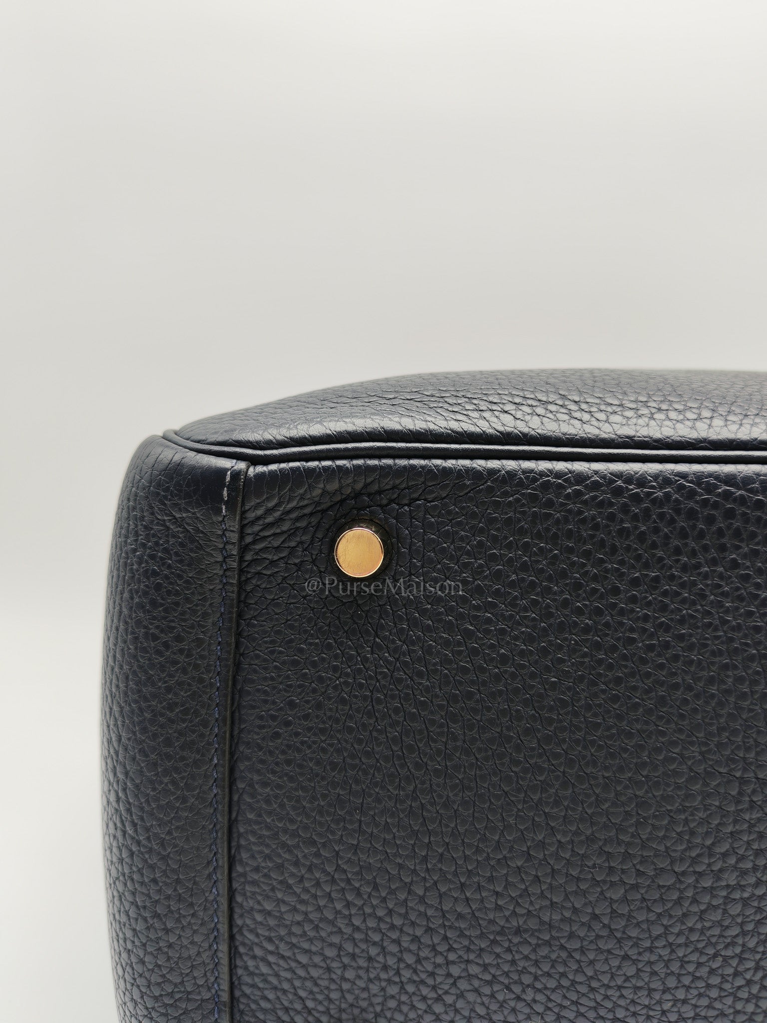 Lindy 30 in Blue Navy Clemence Leather & Gold Hardware Stamp X (2016)