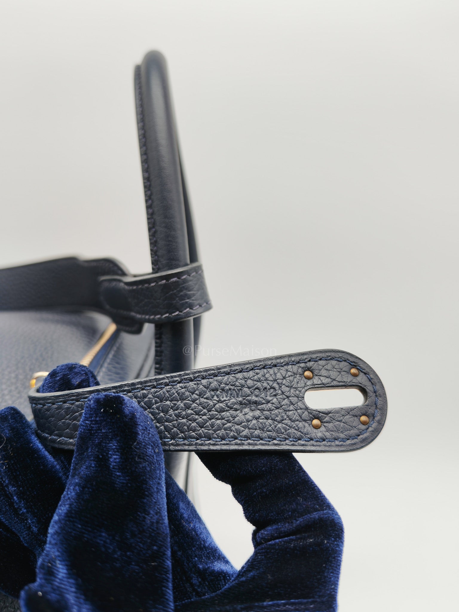 Lindy 30 in Blue Navy Clemence Leather & Gold Hardware Stamp X (2016)