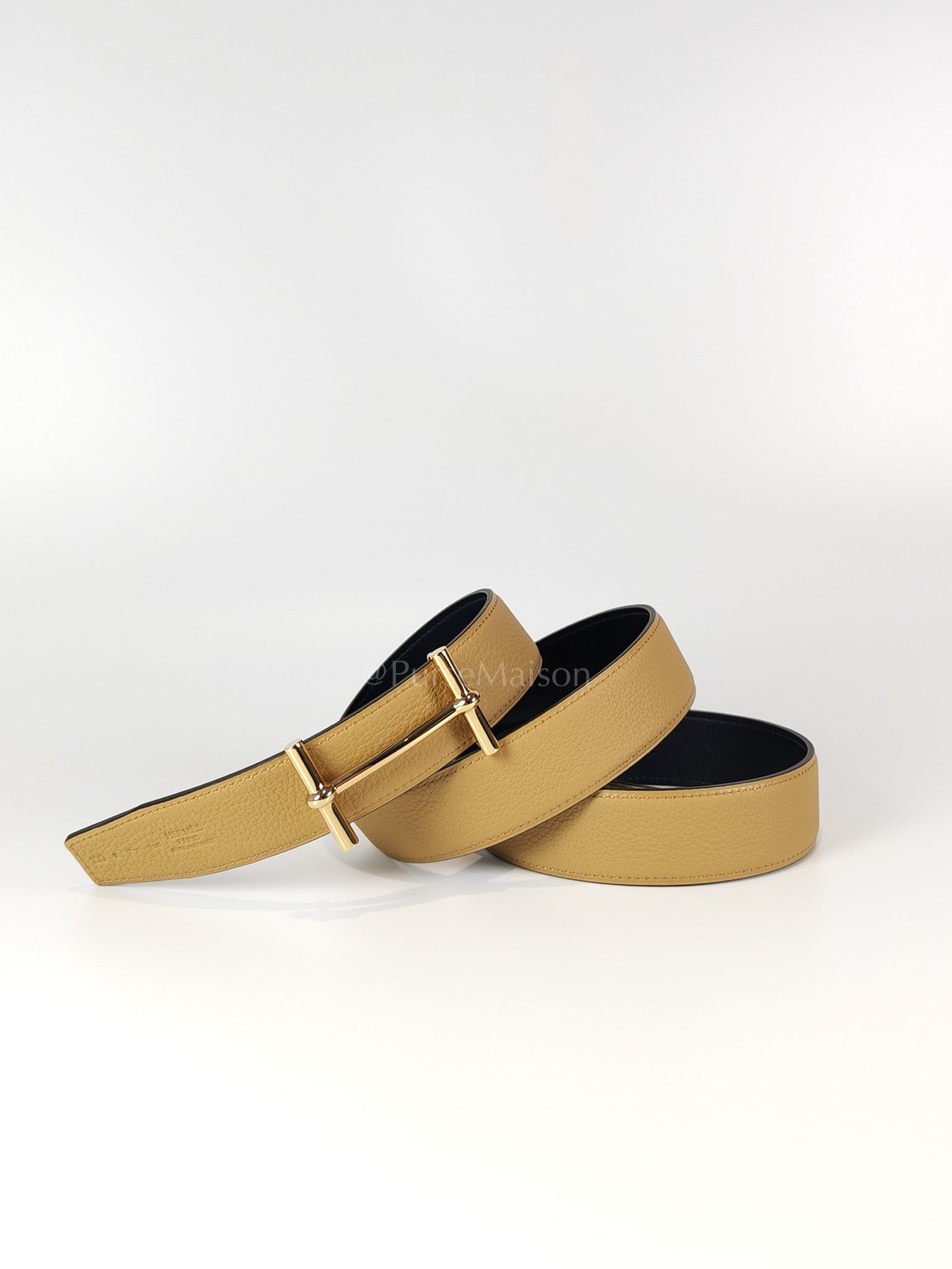 H d'Andre Reversible Belt in Beige Togo and Permabrass Hardware Stamp K(2025) | Purse Maison Luxury Bags Shop