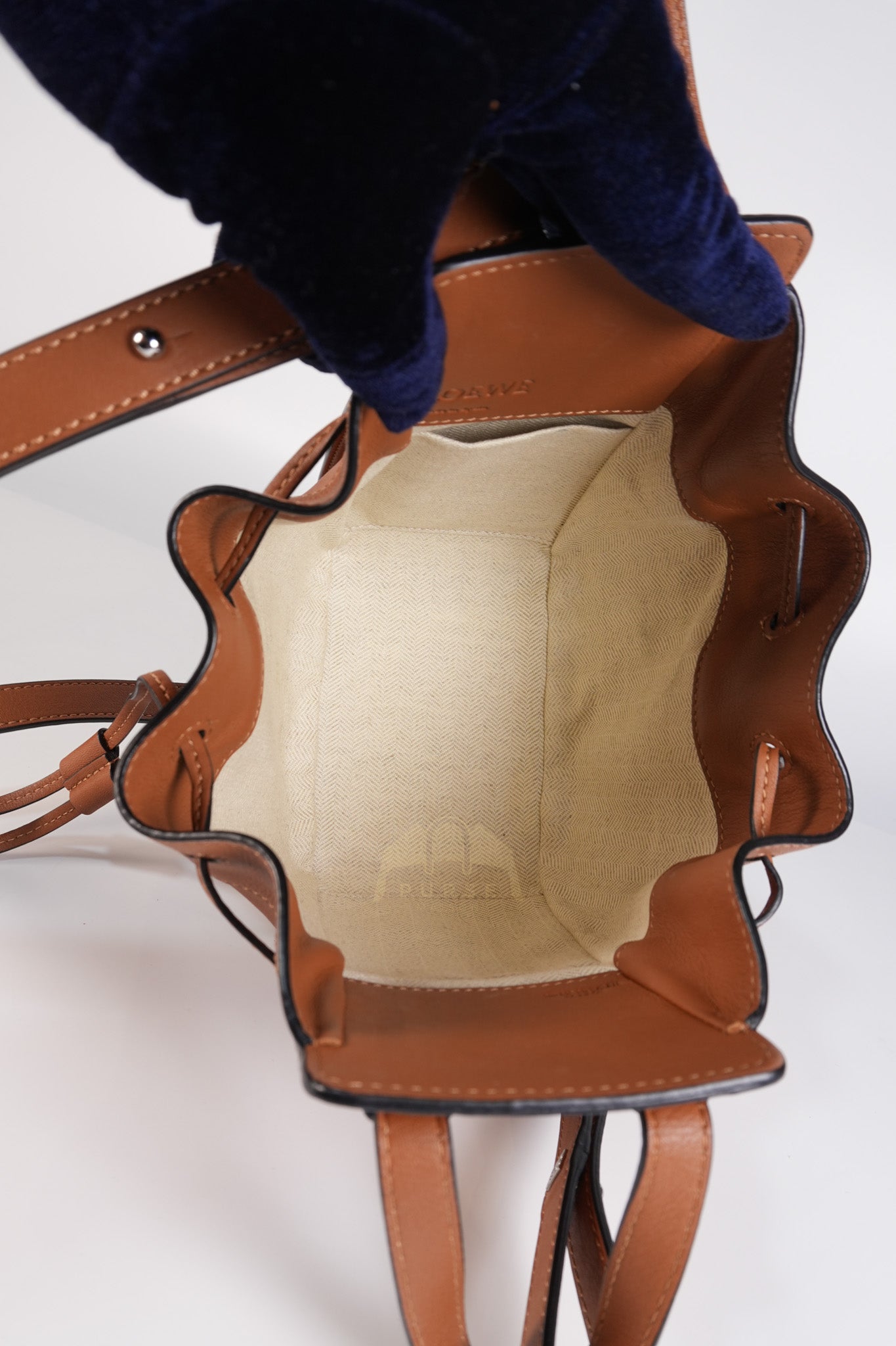 Hammock Mini in Tan Calfskin Leather Crossbody Bag | Purse Maison Luxury Bags Shop