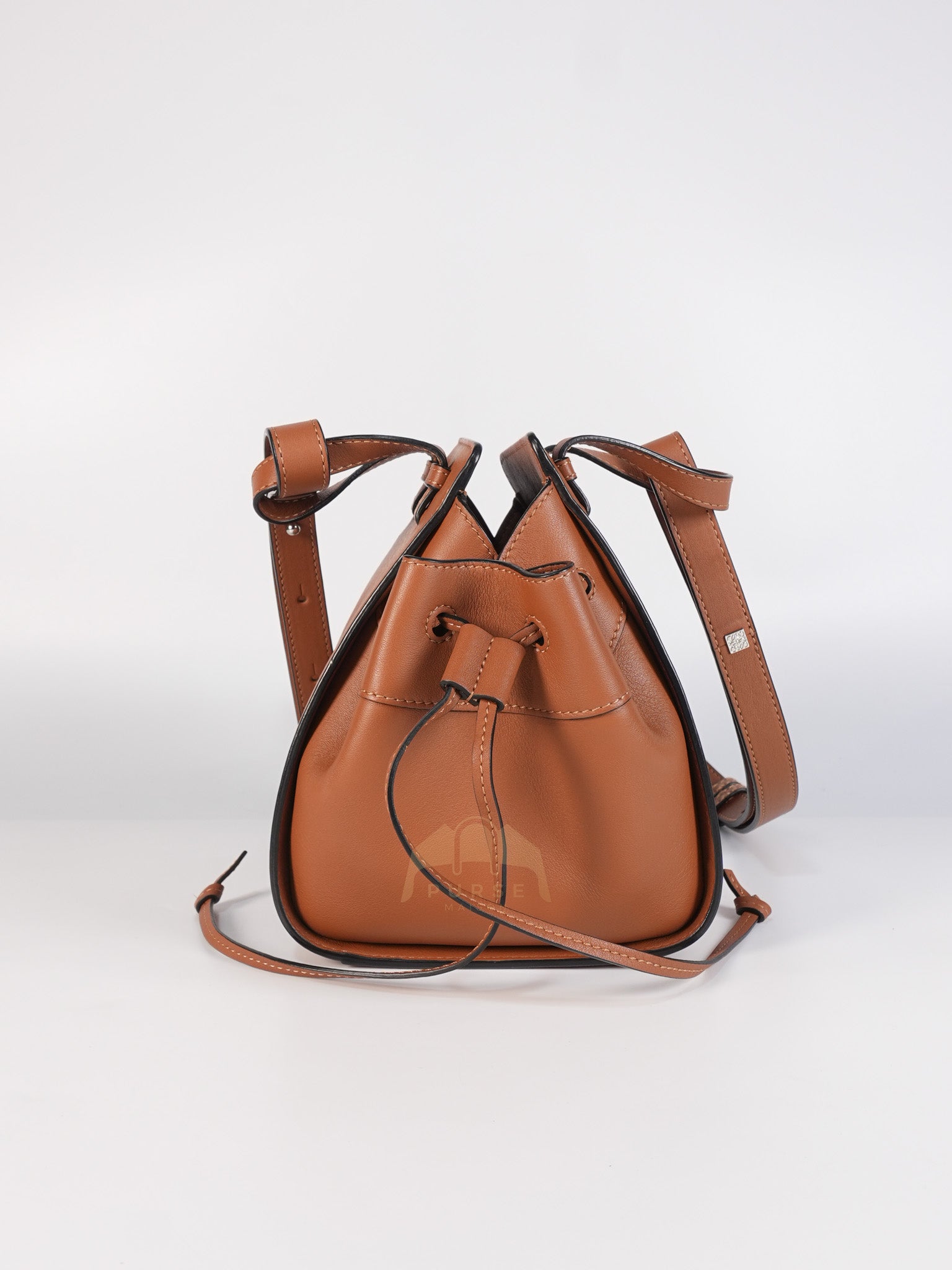 Hammock Mini in Tan Calfskin Leather Crossbody Bag | Purse Maison Luxury Bags Shop