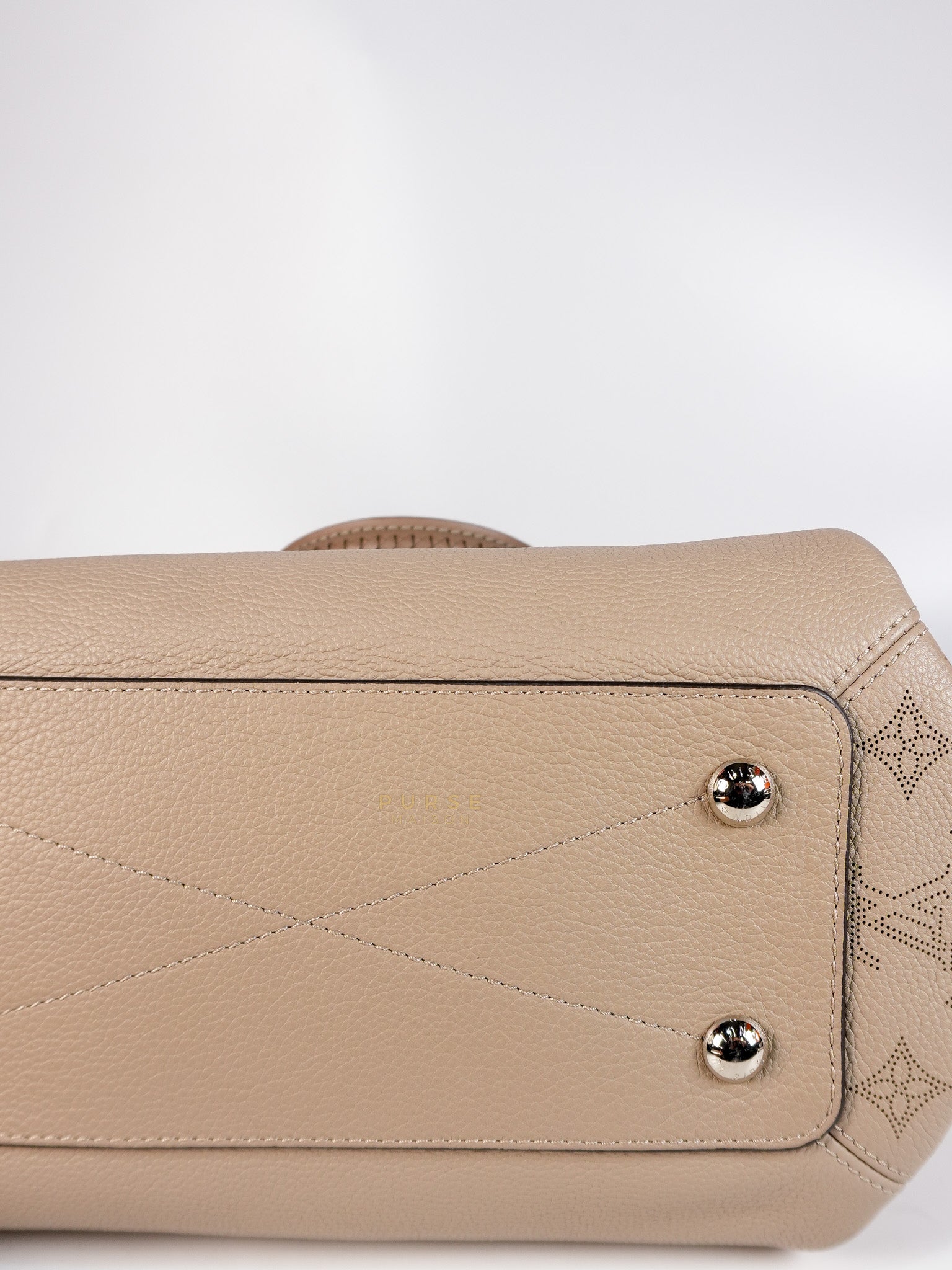 Haumea Shoulder Bag in Galet Mahina Leather (Date code: AH3188) | Purse Maison Luxury Bags Shop