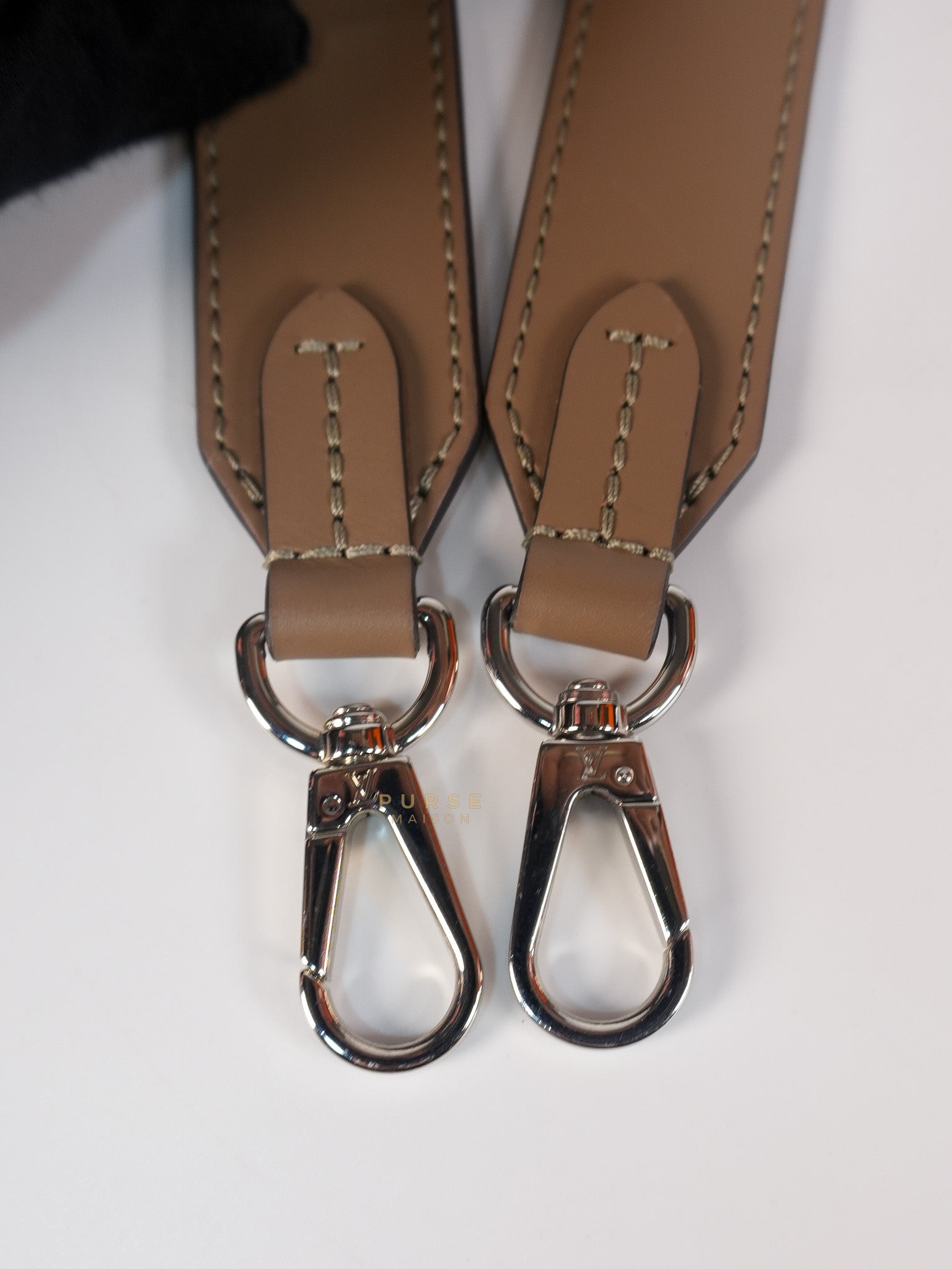 Haumea Shoulder Bag in Galet Mahina Leather (Date code: AH3188) | Purse Maison Luxury Bags Shop