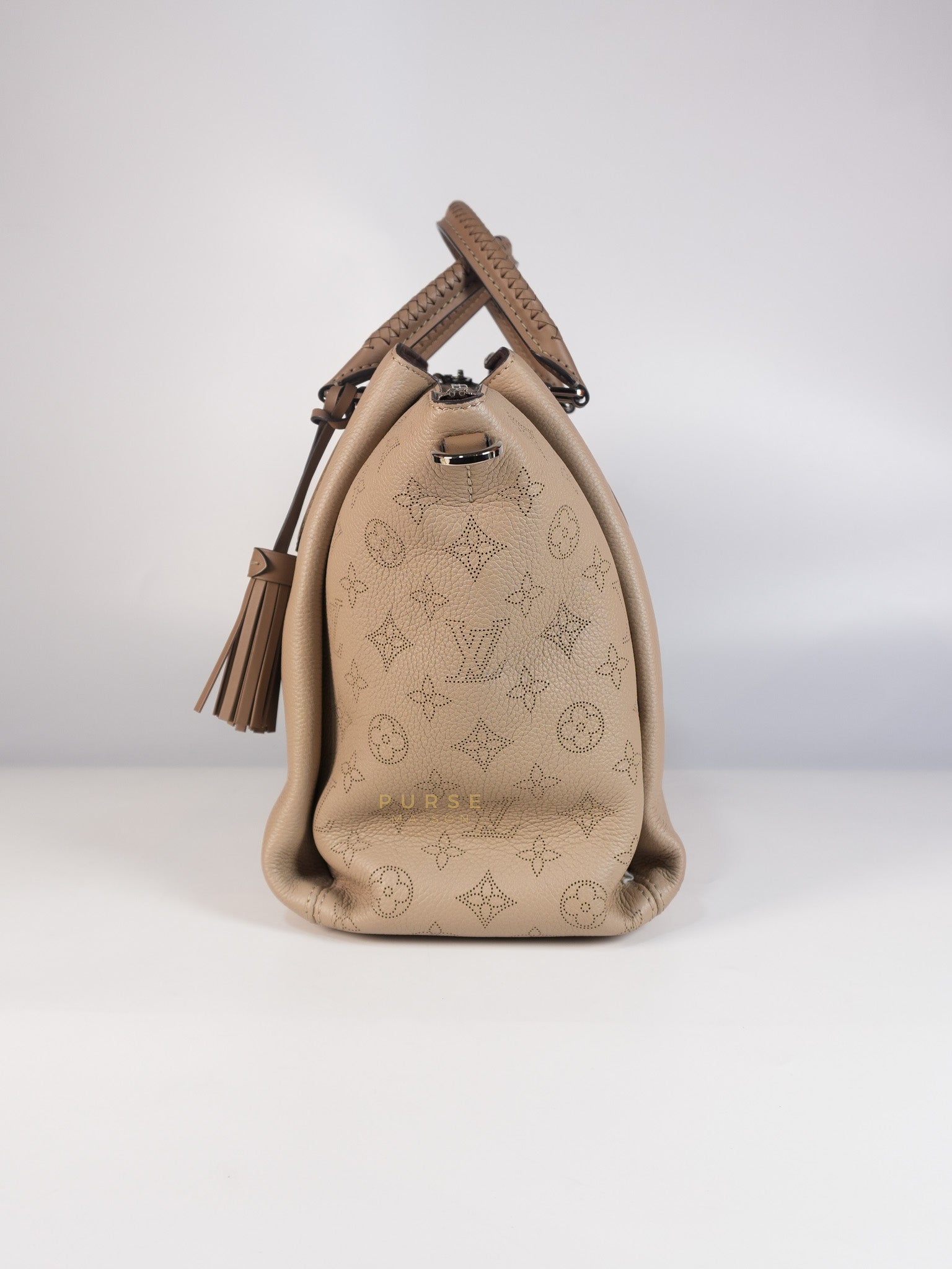 Haumea Shoulder Bag in Galet Mahina Leather (Date code: AH3188) | Purse Maison Luxury Bags Shop