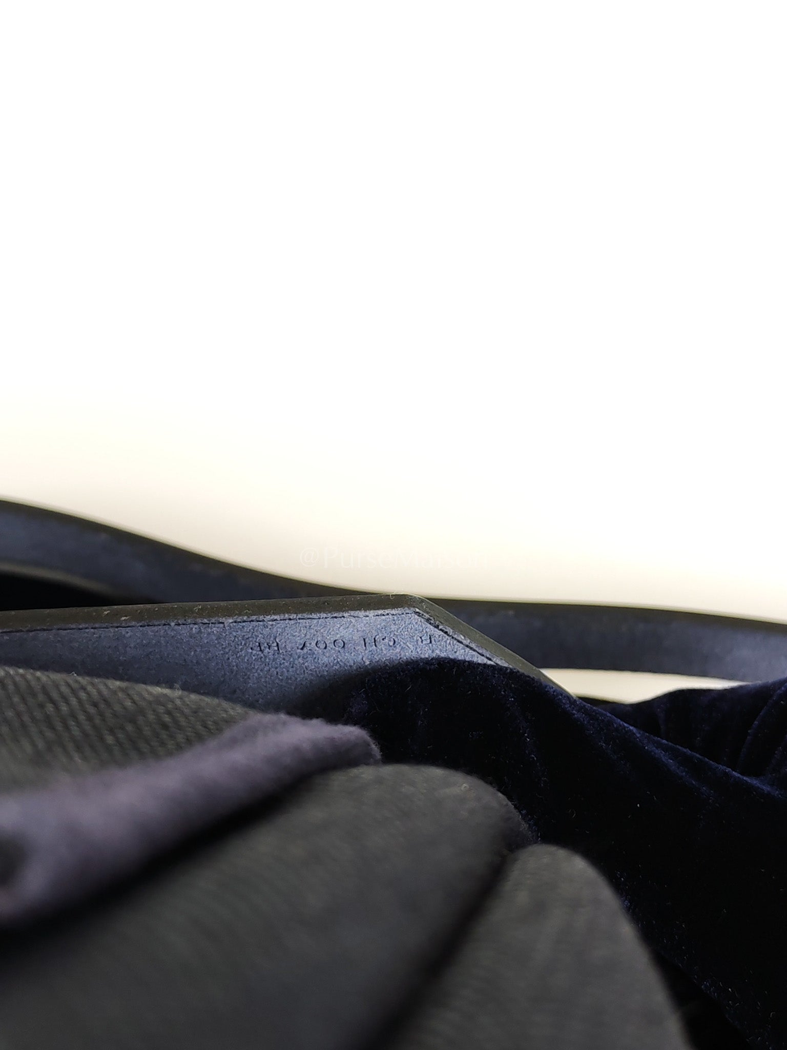 Herbag 31 Military Canvas/Hunter Cowhide in Black/Blue Indigo and Palladium Hardware Stamp B (2023) | Purse Maison Luxury Bags Shop