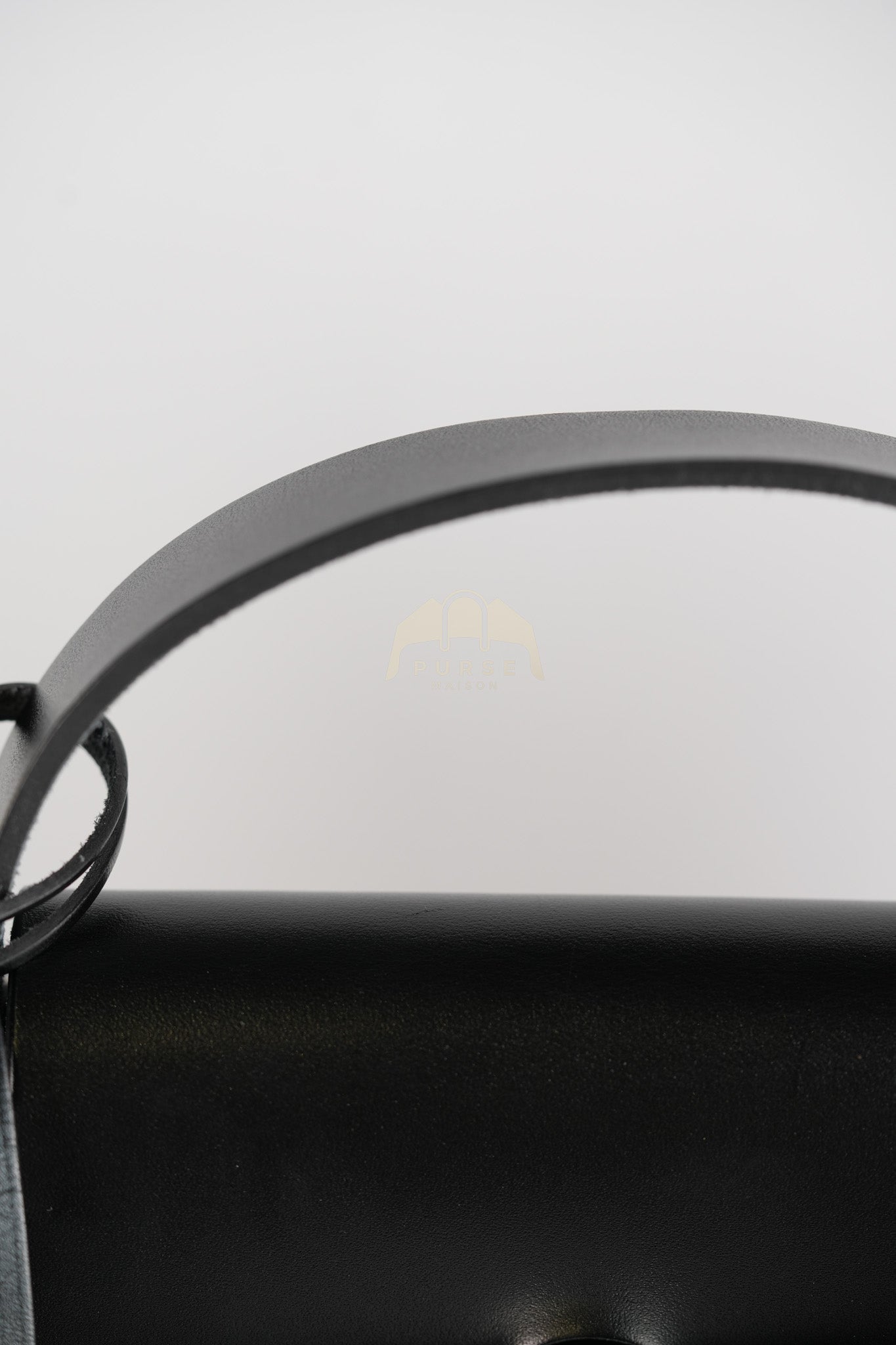 Herbag Messenger 39 in Black Military Toile Vache Hunter & Palladium Hardware Stamp K(2025) | Purse Maison Luxury Bags Shop