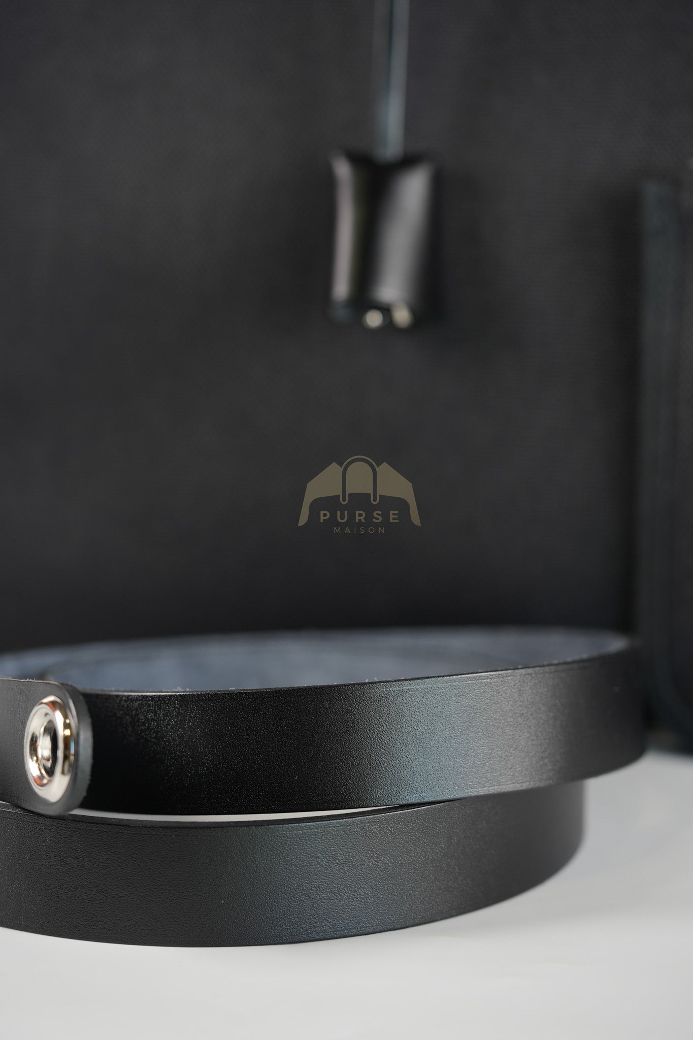 Herbag Messenger 39 in Black Military Toile Vache Hunter & Palladium Hardware Stamp K(2025) | Purse Maison Luxury Bags Shop