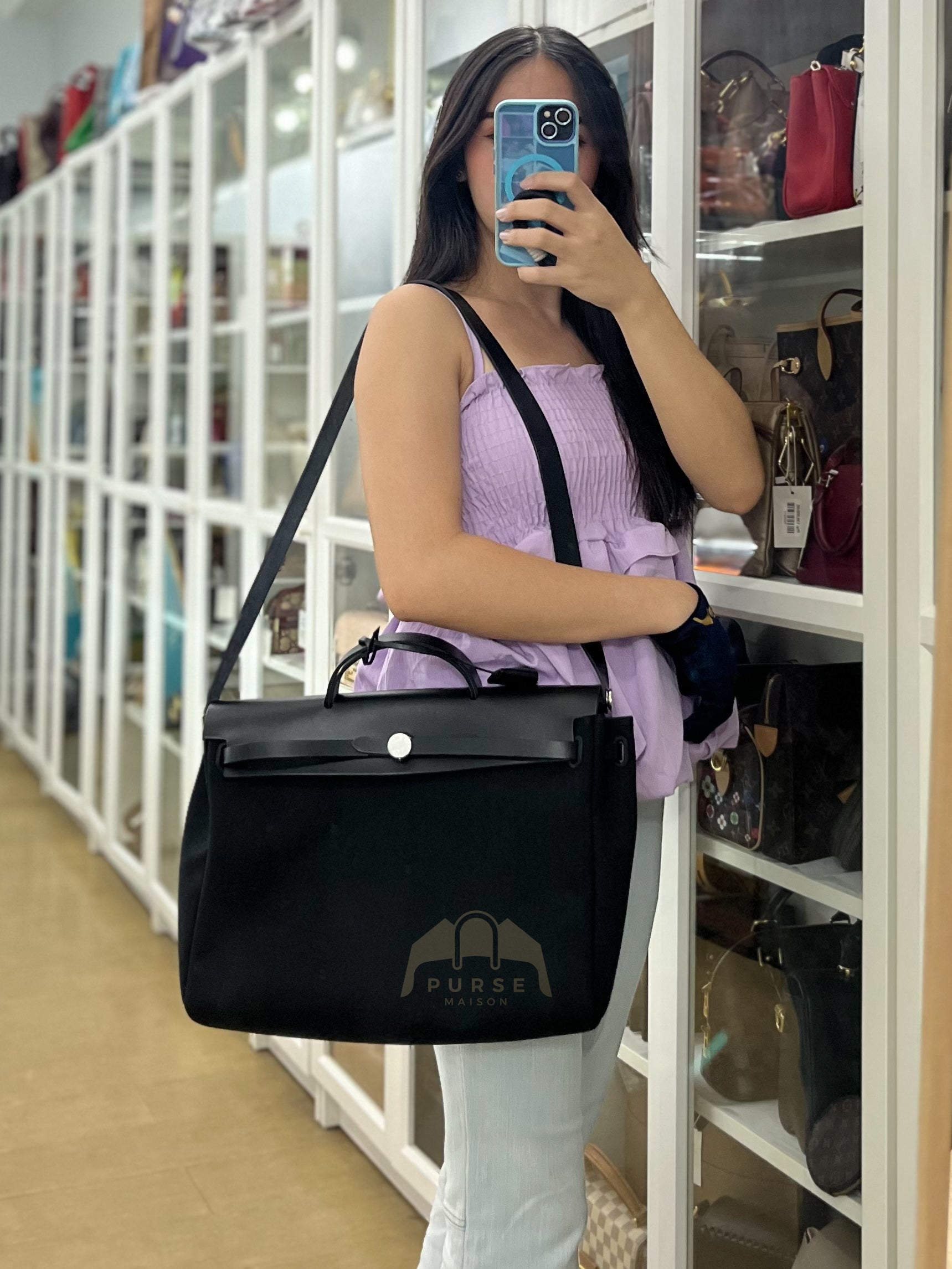 Herbag Messenger 39 in Black Military Toile Vache Hunter & Palladium Hardware Stamp K(2025) | Purse Maison Luxury Bags Shop