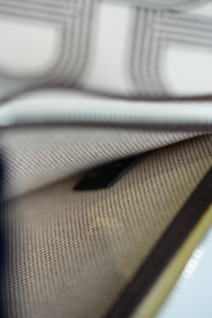 Herbag Zip 31 Chaine d'Ancre Canvas Ebene in Palladium Hardware Stamp U (2022) | Purse Maison Luxury Bags Shop