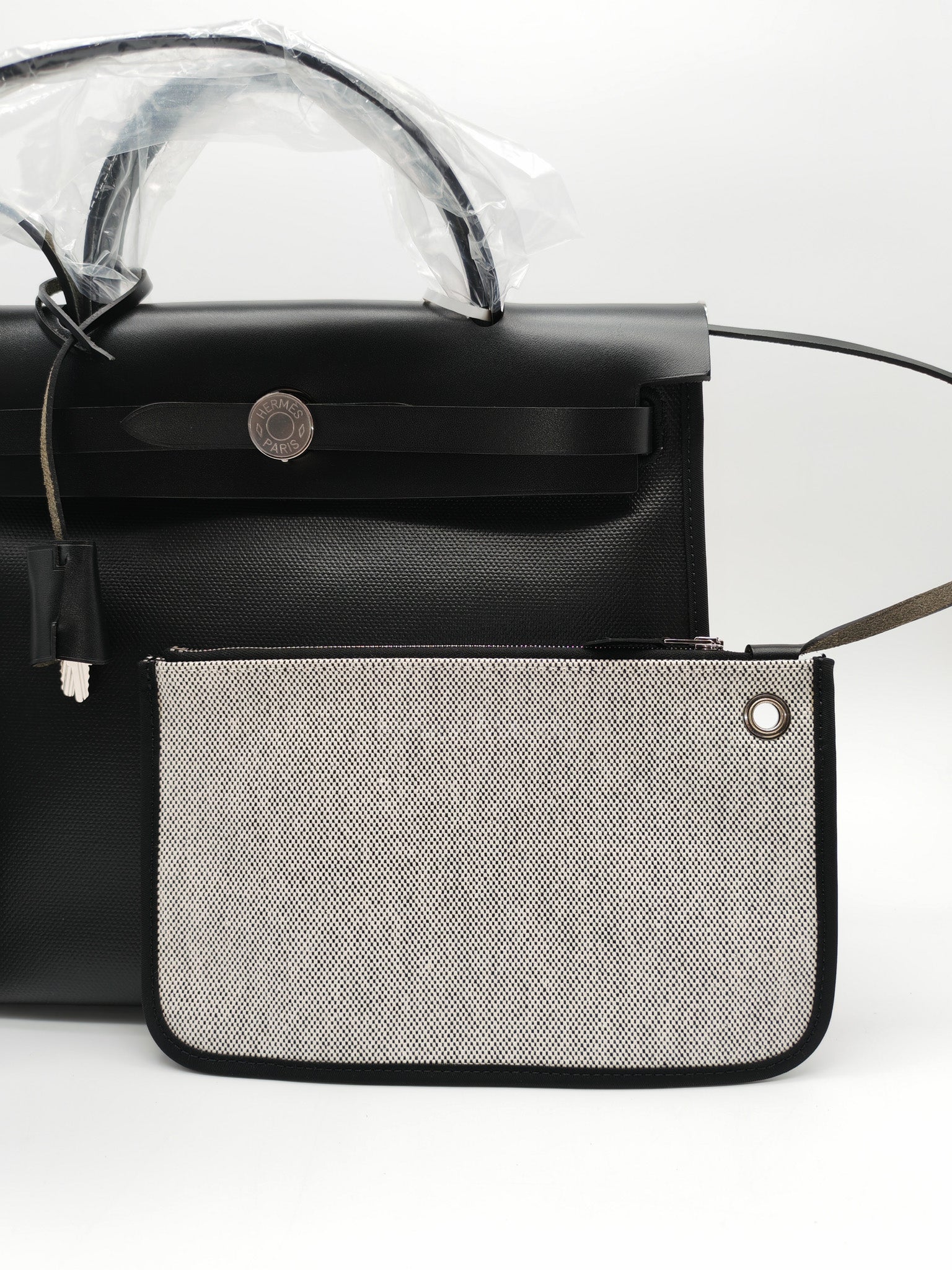 Herbag Zip 31 in Noir/Black Ecru Toile H Berline Vache Hunter Palladium Hardware Stamp K(2025) | Purse Maison Luxury Bags Shop