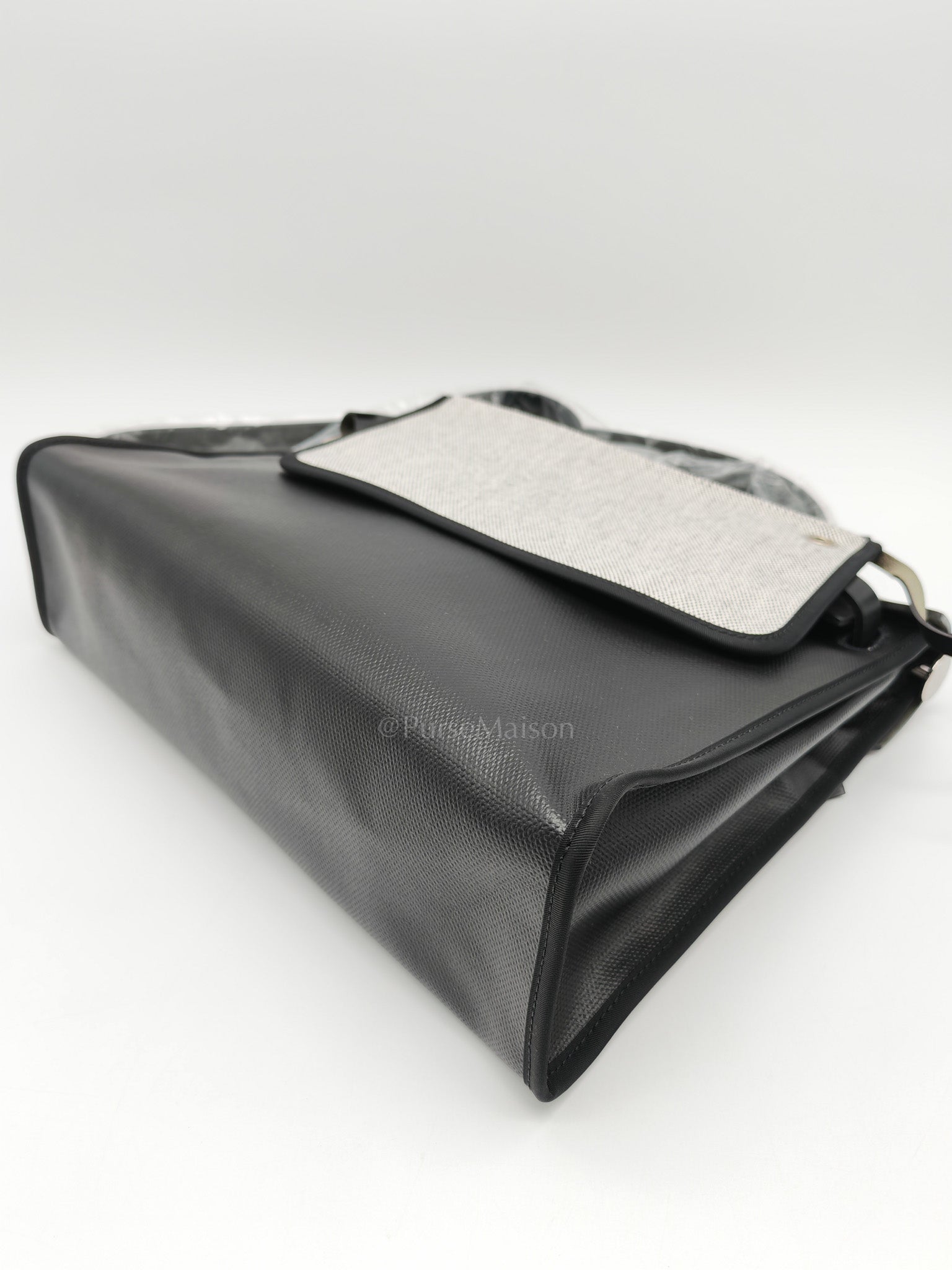 Herbag Zip 31 in Noir/Black Ecru Toile H Berline Vache Hunter Palladium Hardware Stamp K(2025) | Purse Maison Luxury Bags Shop