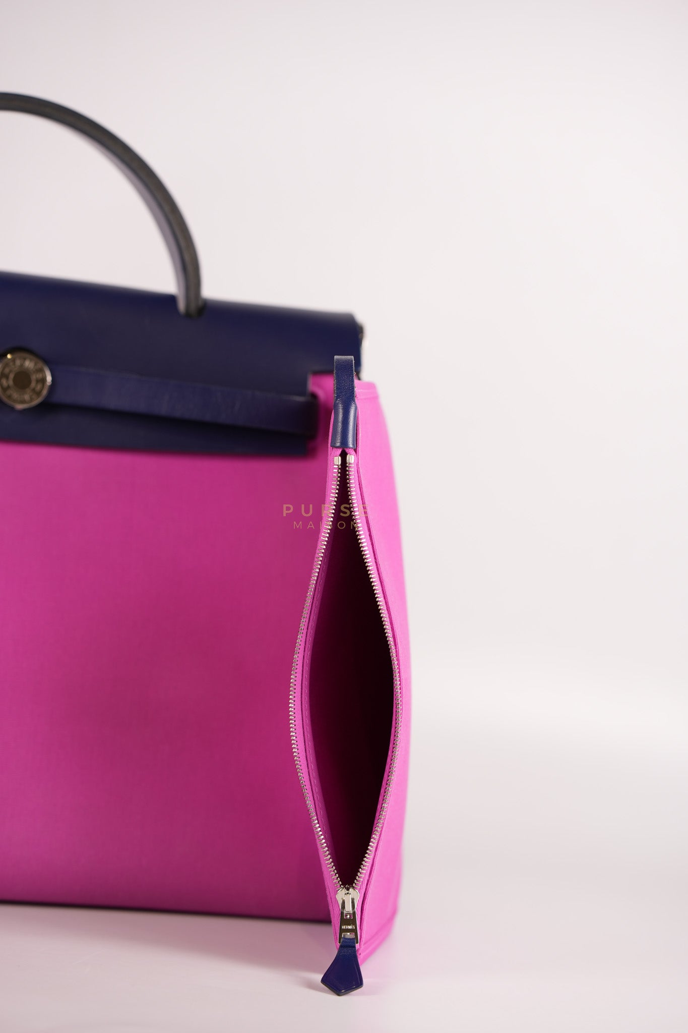 Herbag Zip 31 Vache Hunter Toile Officier Magnolia/Bleu Saphir and Palladium Hardware Stamp Y (2020) | Purse Maison Luxury Bags Shop