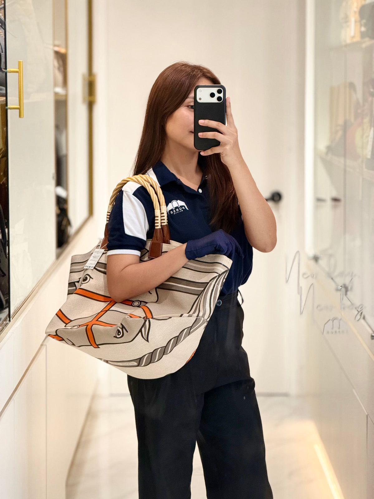 Hermès 31 Ecru Fauves Handbag Tote Bag in Light Beige Multicolor Toile H Canvas Stamp Square O (2011)) | Purse Maison Luxury Bags Shop