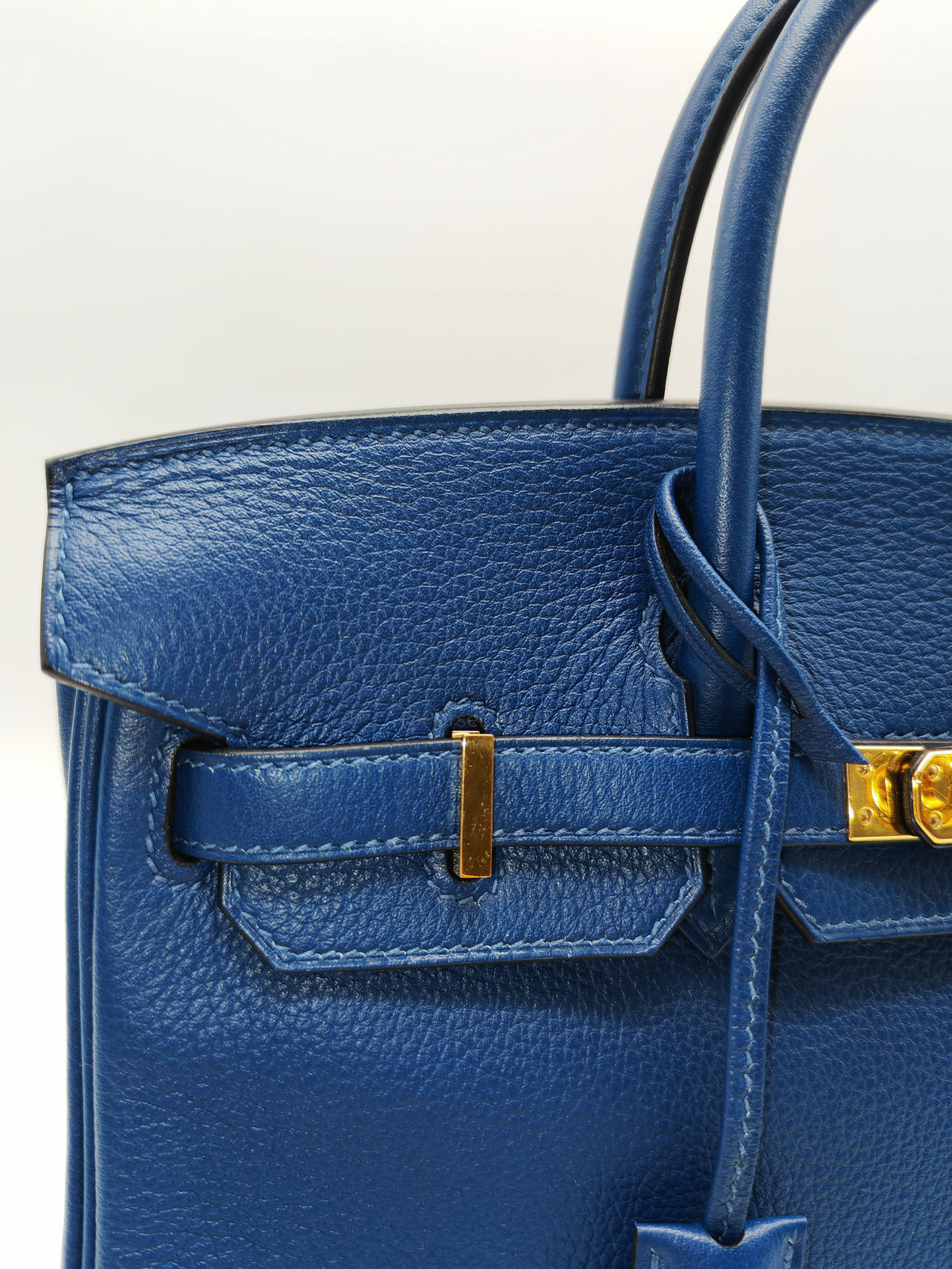 Hermes Birkin 25 Retourne in Bleu Saphire Taurillon Navillo Leather Gold Hardware Stamp D(2019) | Purse Maison Luxury Bags Shop