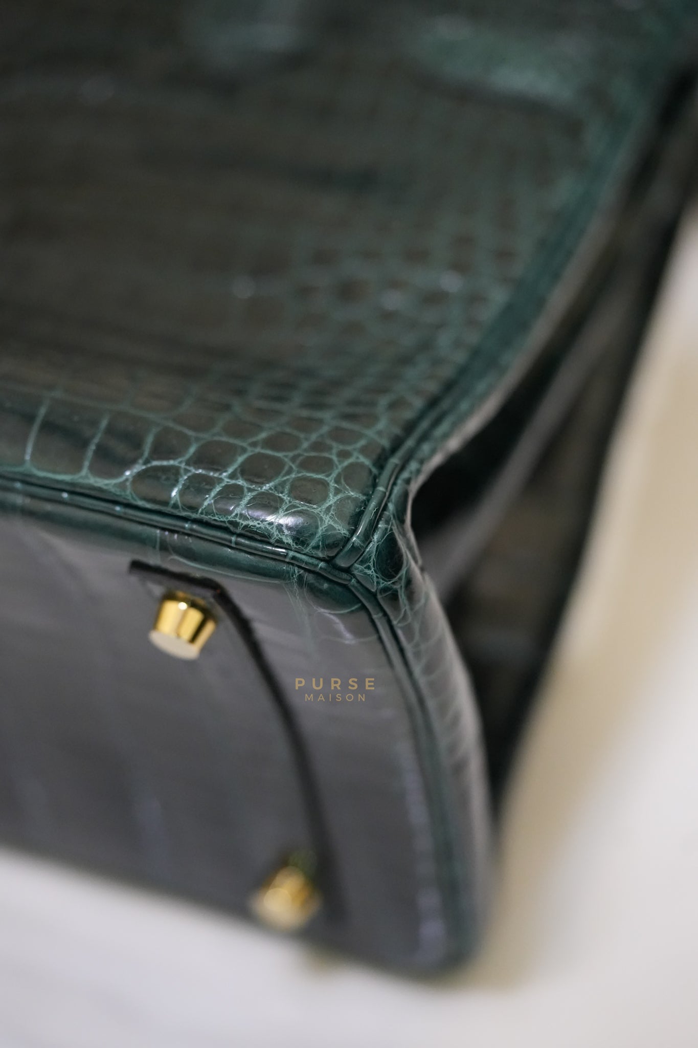 Hermès Birkin 30 Vert Fonce Shiny Porosus Crocodile Gold Hardware Stamp D (2019) | Purse Maison Luxury Bags Shop