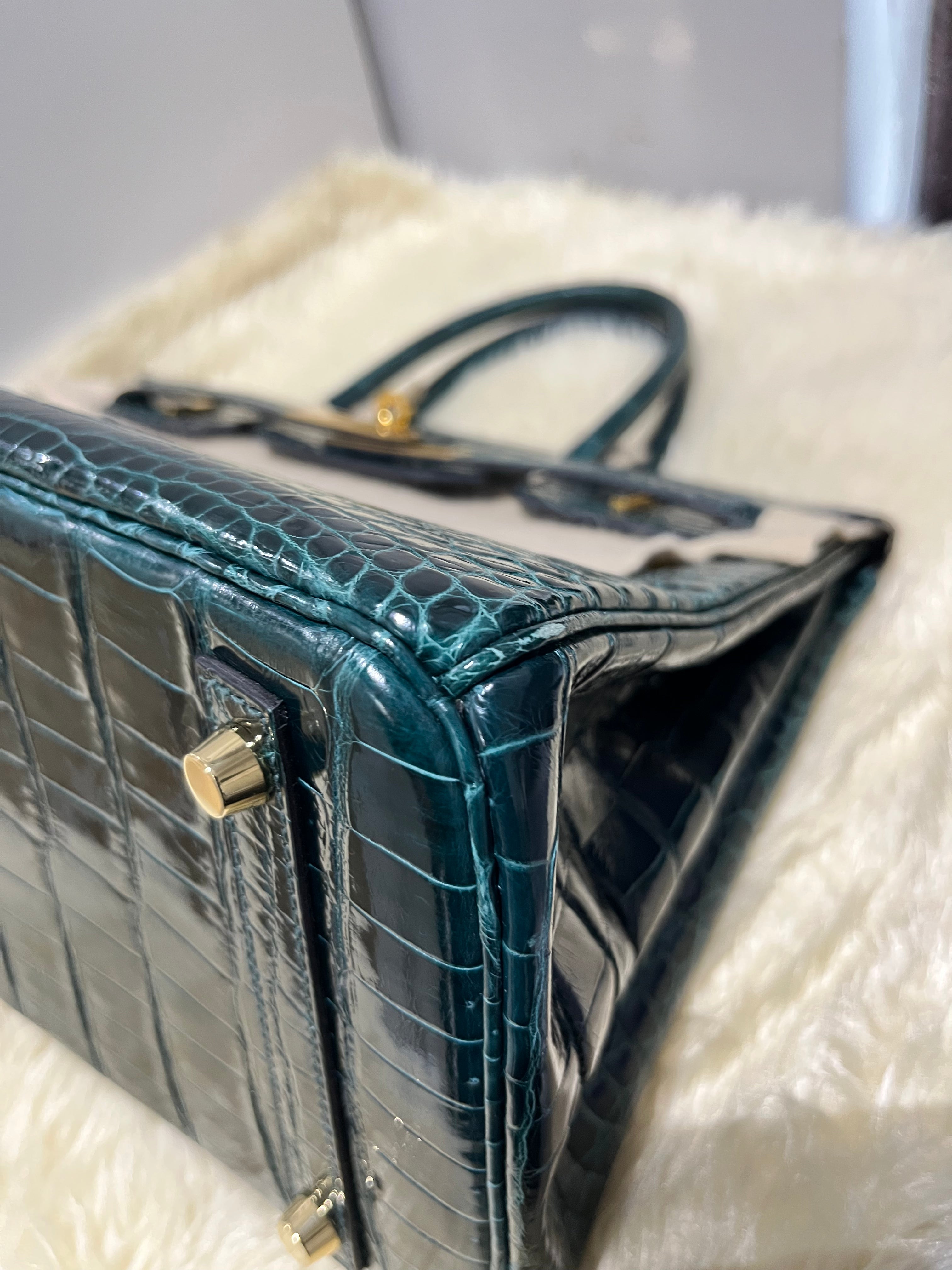 Hermès Birkin 30 Vert Fonce Shiny Porosus Crocodile Gold Hardware Stamp D (2019) | Purse Maison Luxury Bags Shop