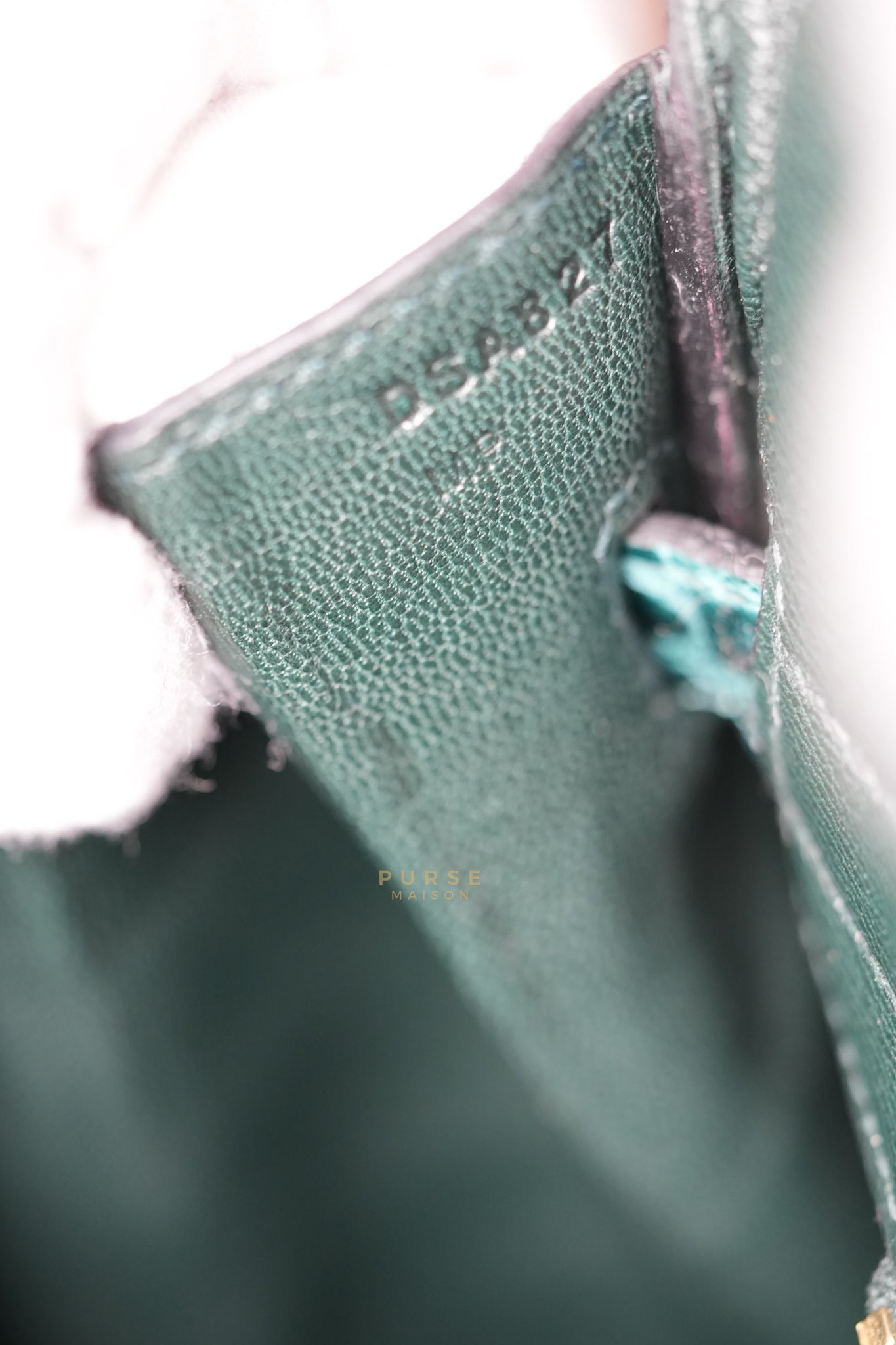 Hermès Birkin 30 Vert Fonce Shiny Porosus Crocodile Gold Hardware Stamp D (2019) | Purse Maison Luxury Bags Shop