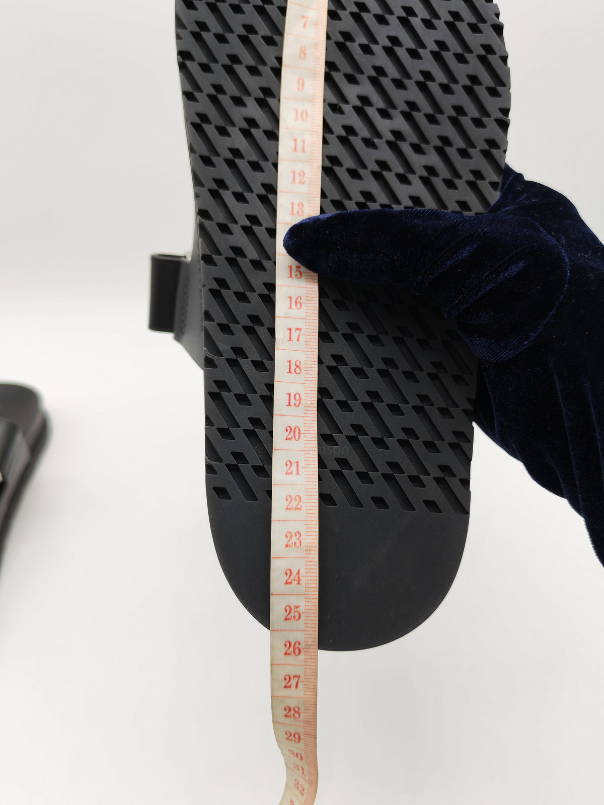 Hermes Chypre Sandals in Black/Noir Calfskin Leather Size 37 EU (24 cm) | Purse Maison Luxury Bags Shop
