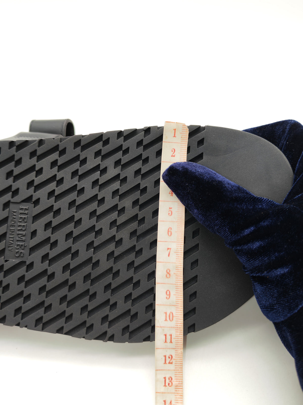 Hermes Chypre Sandals in Black/Noir Calfskin Leather Size 37 EU (24 cm) | Purse Maison Luxury Bags Shop