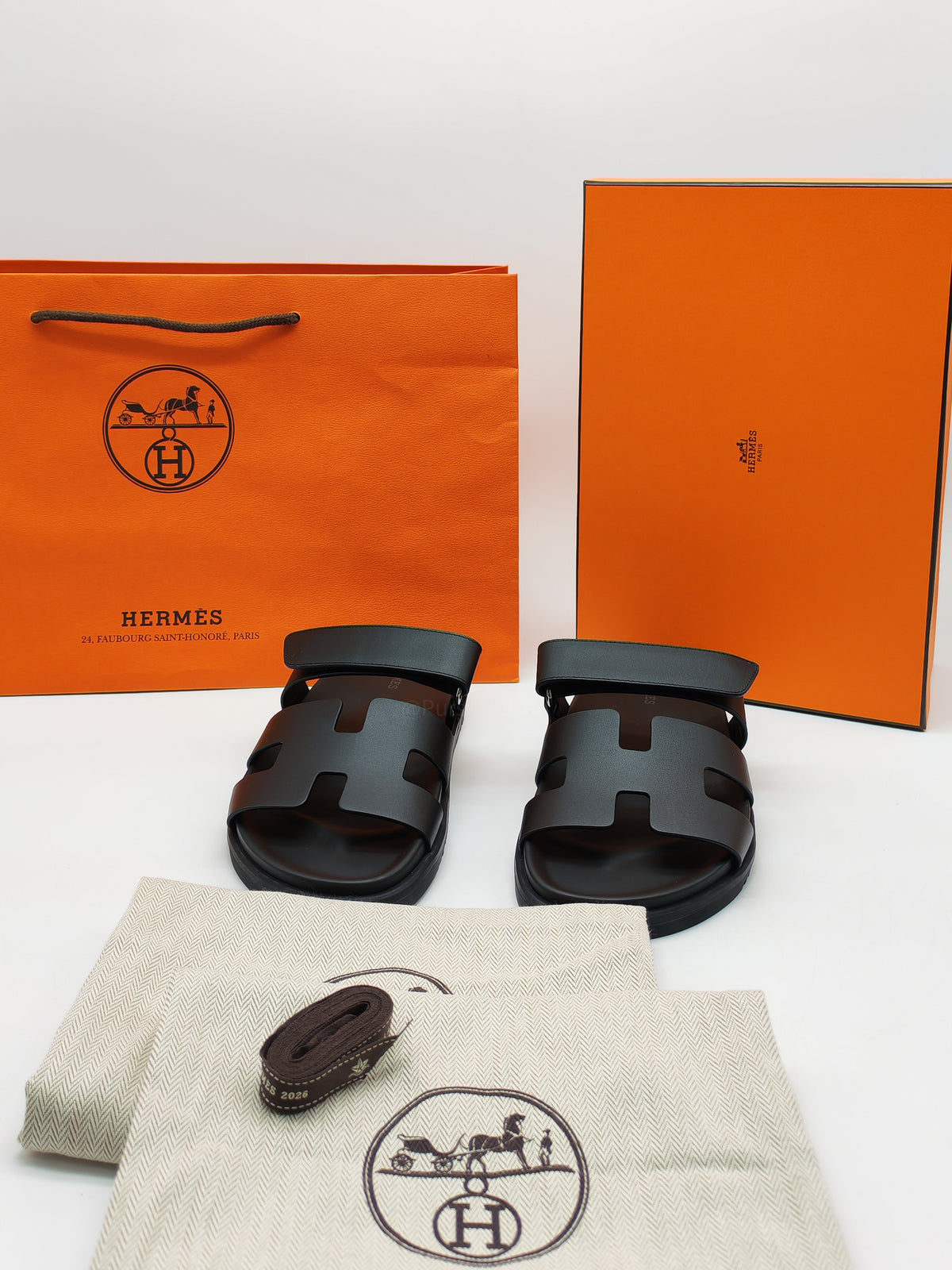 Hermes Chypre Sandals in Black/Noir Calfskin Leather Size 37 EU (24 cm) | Purse Maison Luxury Bags Shop