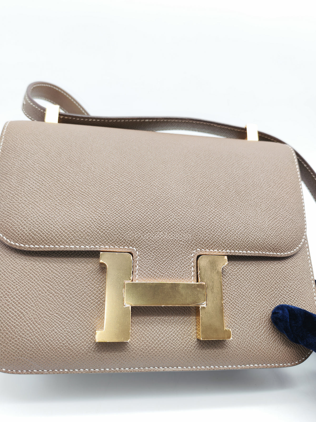 Hermes Constance 24 in Etoupe Epsom Leather and Gold Hardware Stamp U (2022) | Purse Maison Luxury Bags Shop