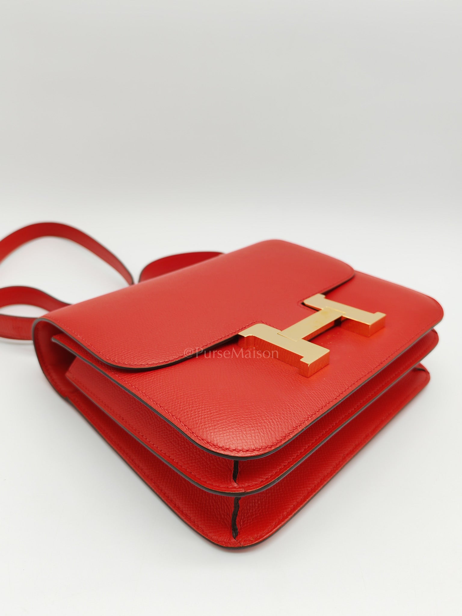 Constance 24 in Red Epsom Leather and Gold Hardware Stamp D(2019) | Purse Maison Luxury Bags Shop