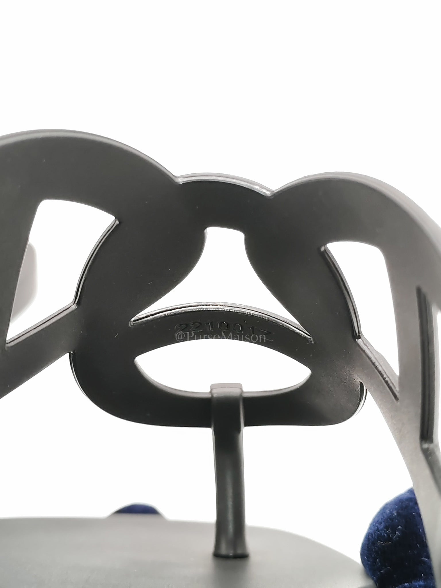 Hermes Egerie Rubber Sandals in Black Size 36 EU (22.5cm) | Purse Maison Luxury Bags Shop