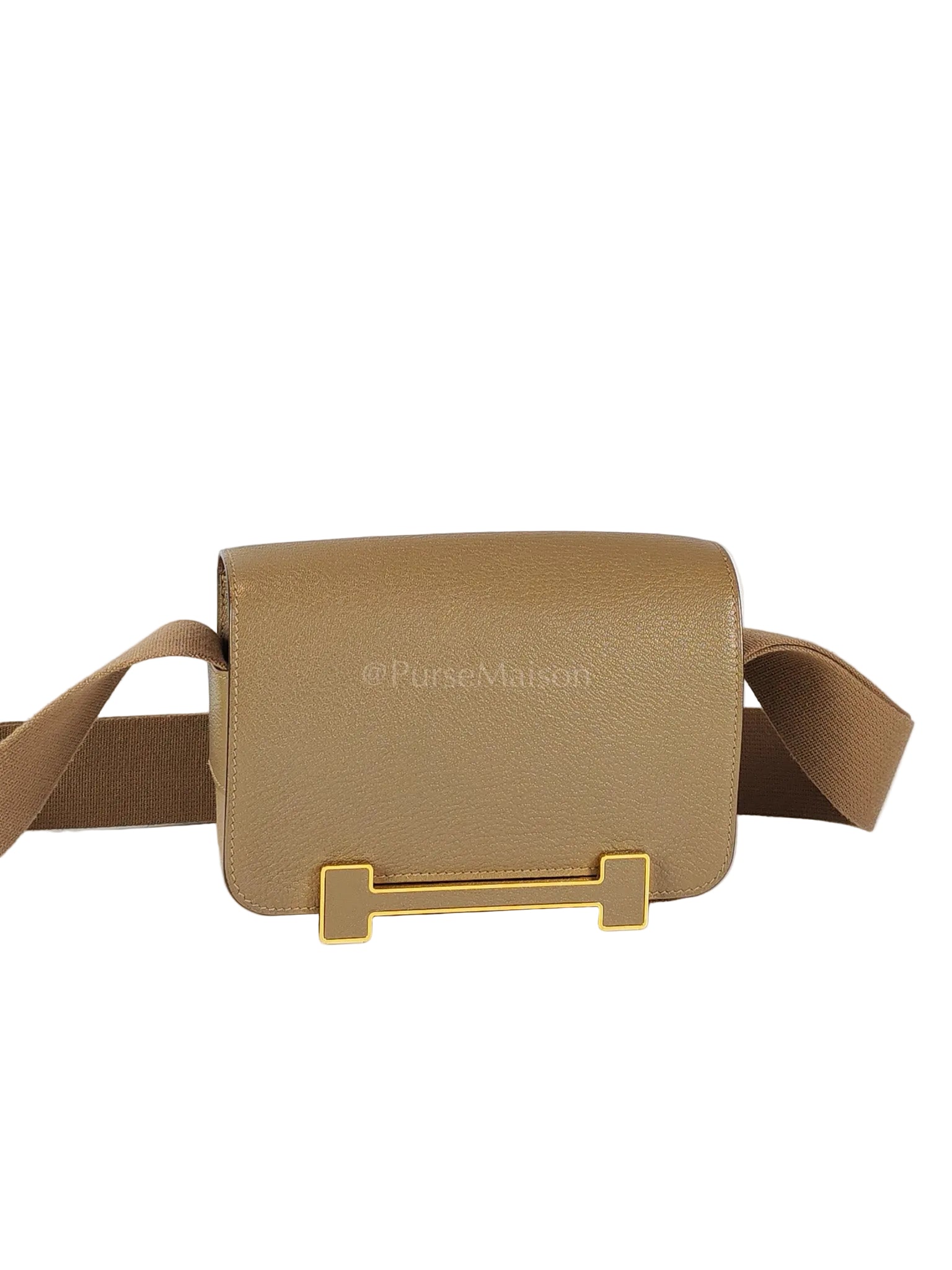 Geta in Etoupe Chevre Mysore/Goatskin Leather and Gold Hardware Stamp B(2023) | Purse Maison Luxury Bags Shop