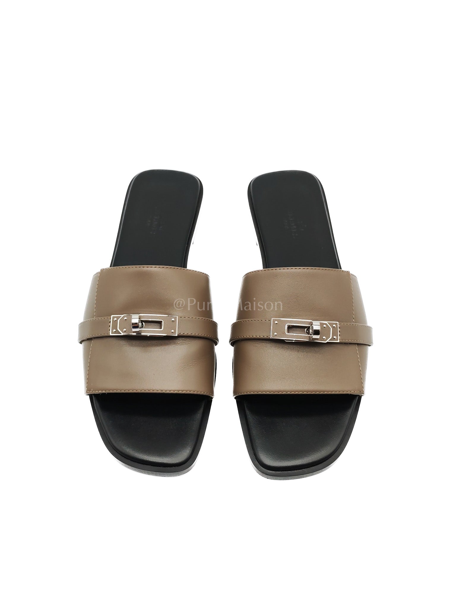 Giulia Sandals in Taupe Calfskin Leather Palladium Hardware Size 39 EU(25 cm) | Purse Maison Luxury Bags Shop